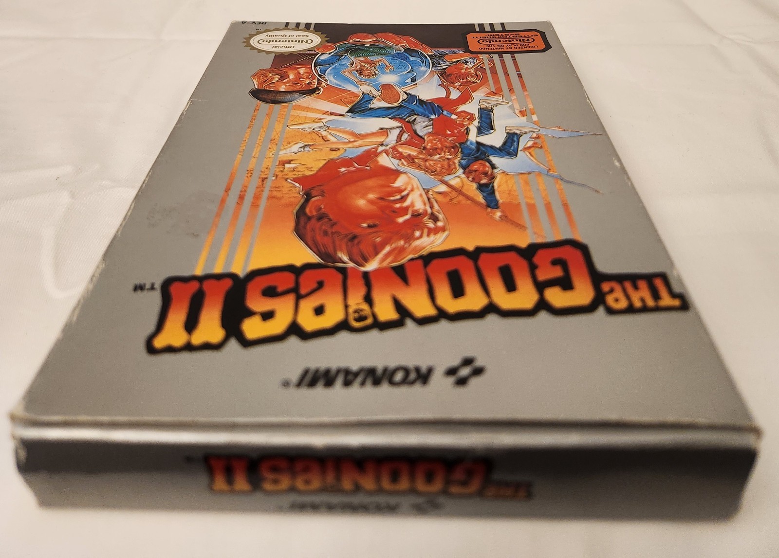 THE GOONIES 2 (1987) NES NINTENDO GAME CIB IN GREAT CONDITION