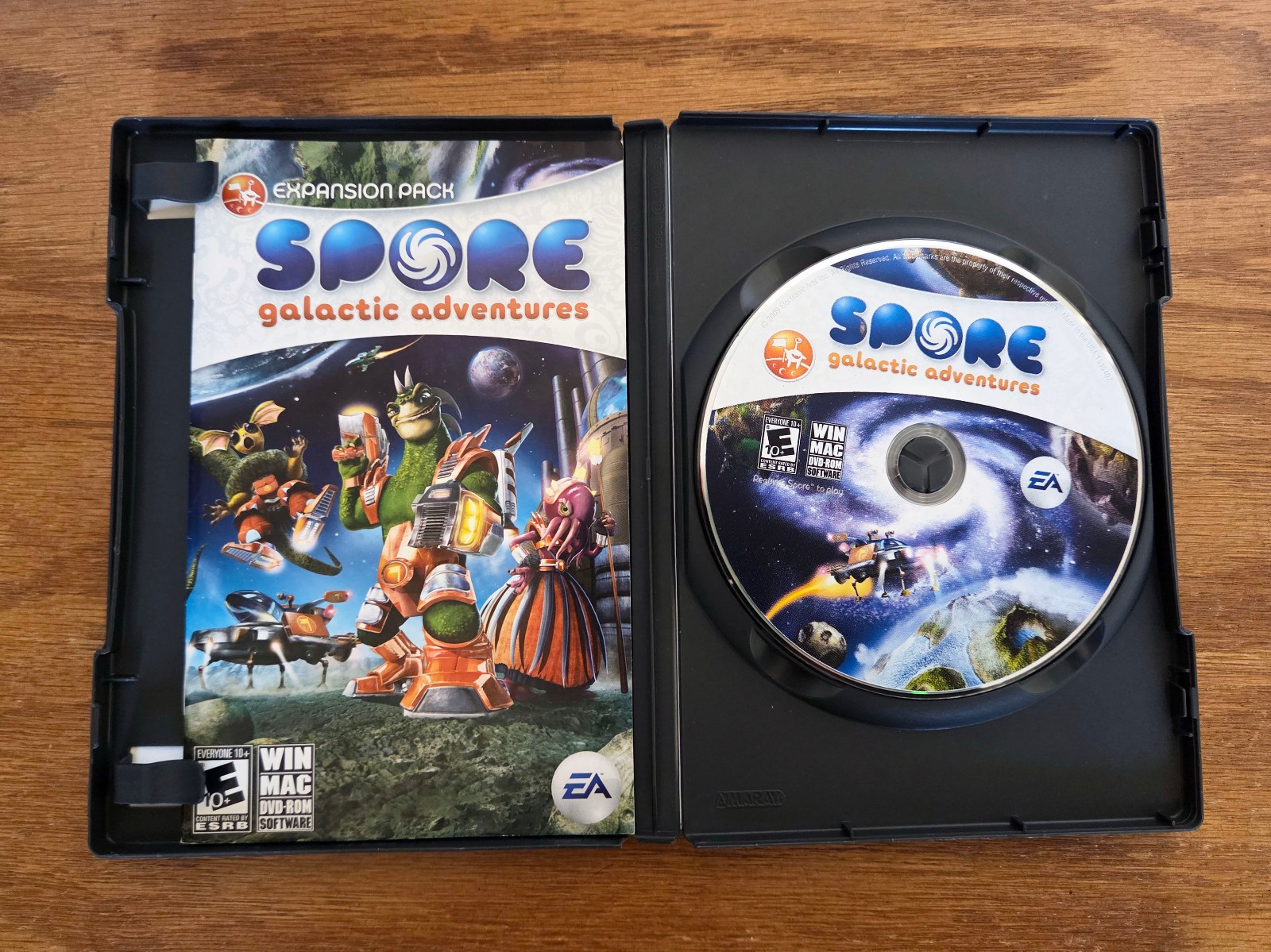 SPORE 3 Pack PC Game Set: Spore, Galactic Adventures Exp, Creepy & Cute Parts Pk