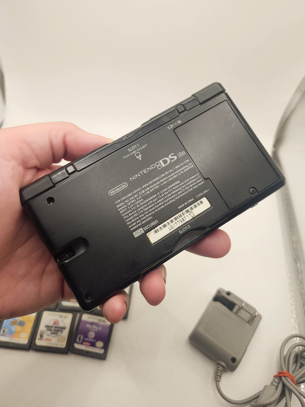 Nintendo DS Lite Console USG-001 Cobalt Blue/Black Charger TESTED With 8 Games