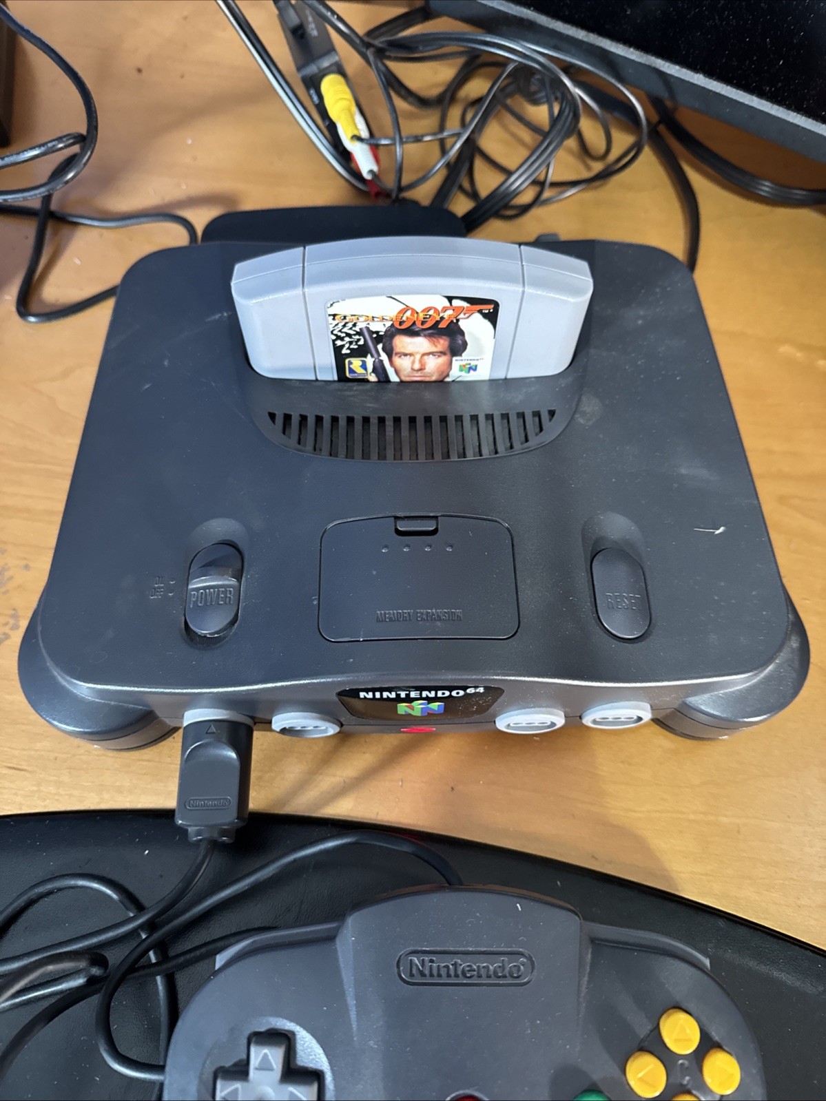 Nintendo 64 N64 Original System Console With 1 Original OEM Controller & Cords!