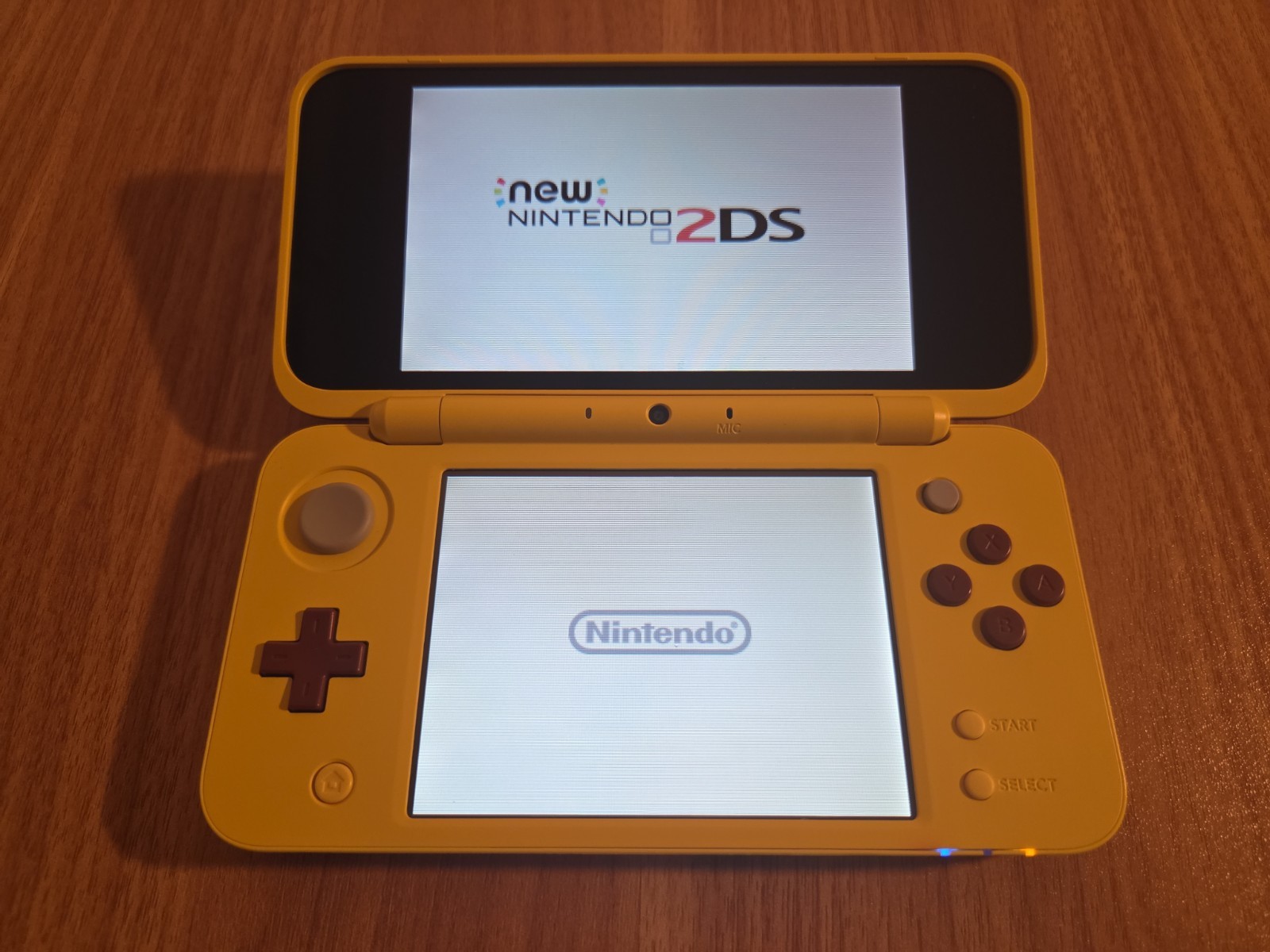 Nintendo 2DS LL XL Pikachu Edition Console Excellent Condition