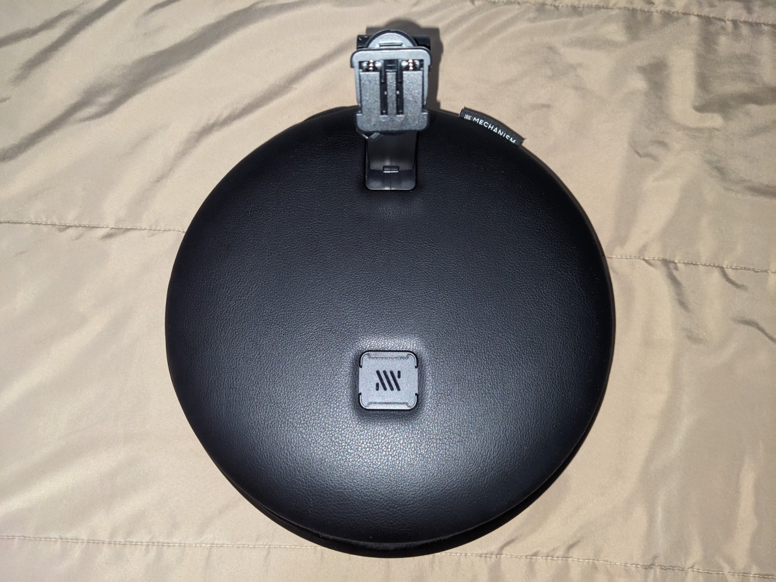 Mechanism Gaming Pillow w/ Universal Grip