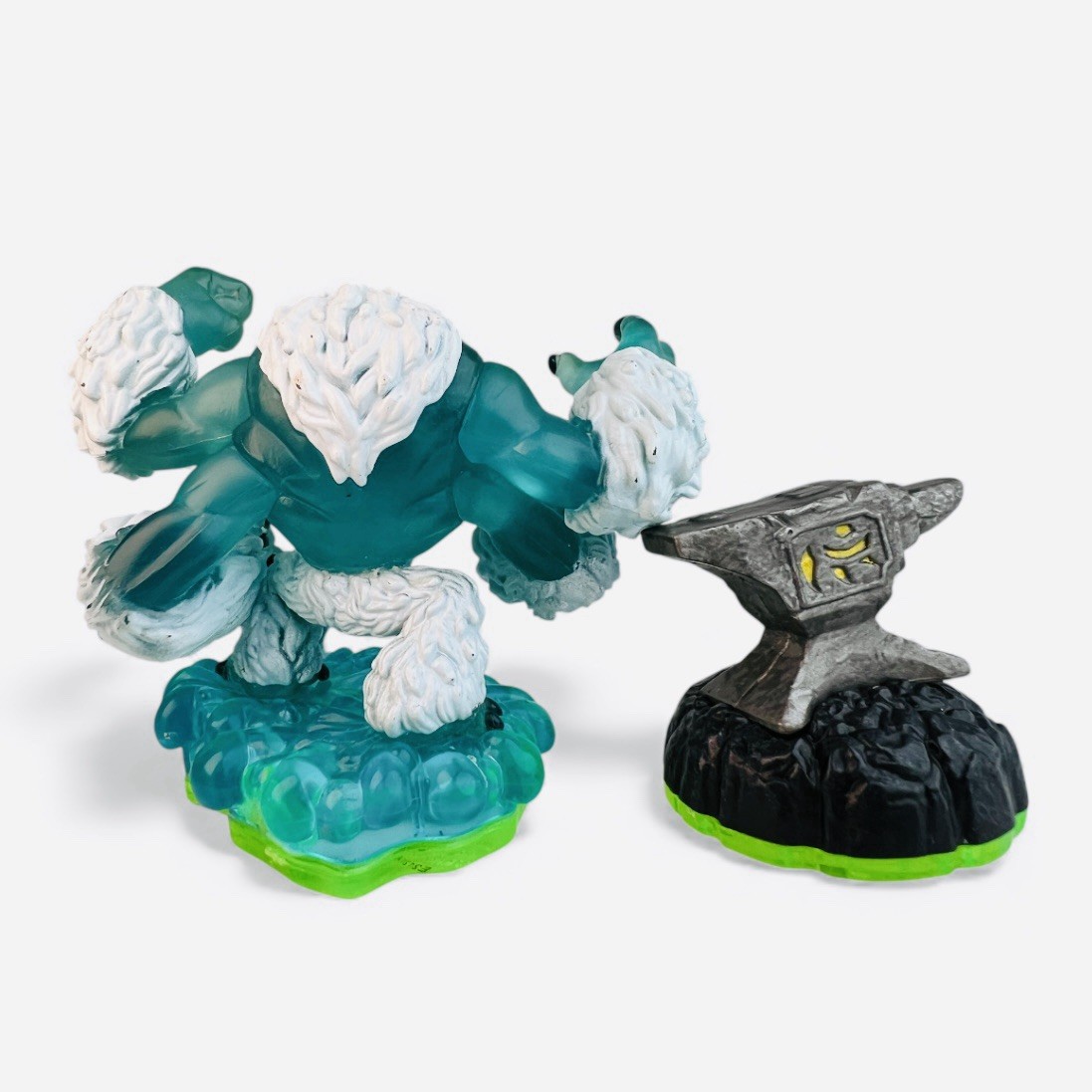 Skylanders Empire of Ice Adventure Pack 4 Piece Set Slam Bam Shield Anvil Tested
