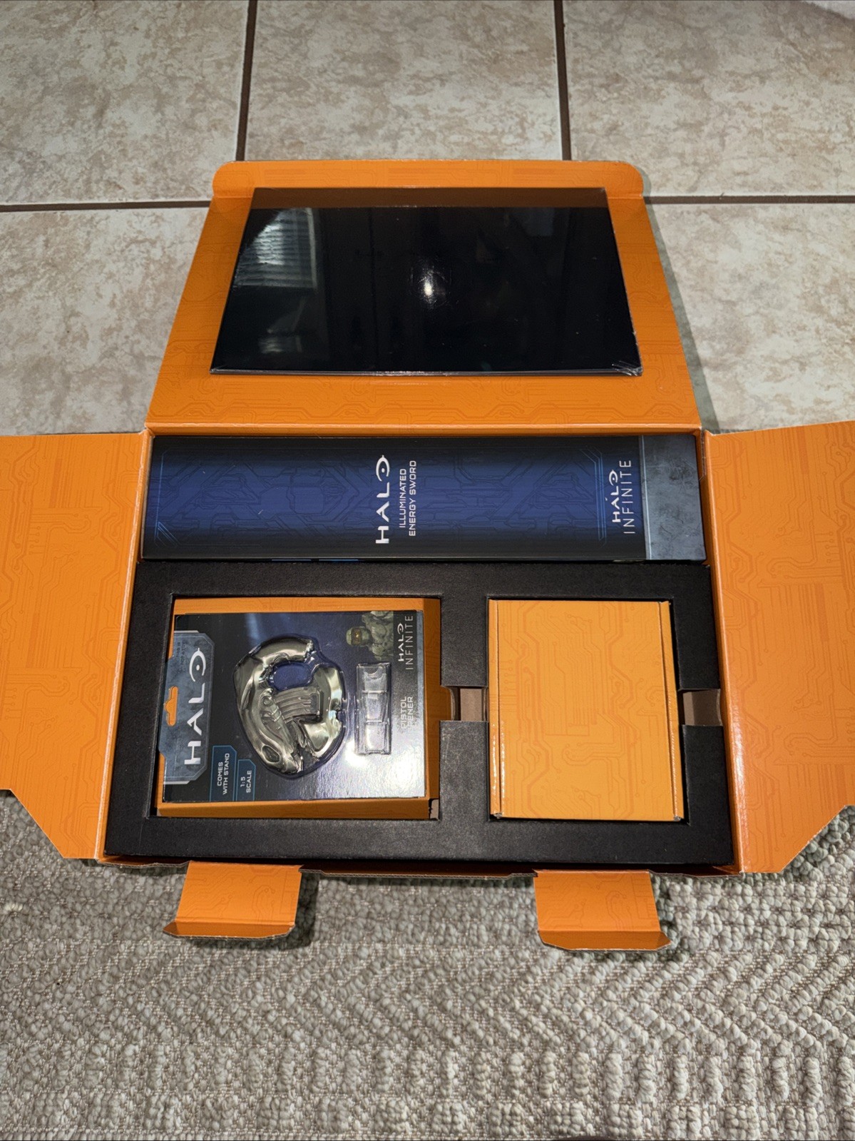 Halo Infinite Collector’s Edition (Xbox Series X, 2021)