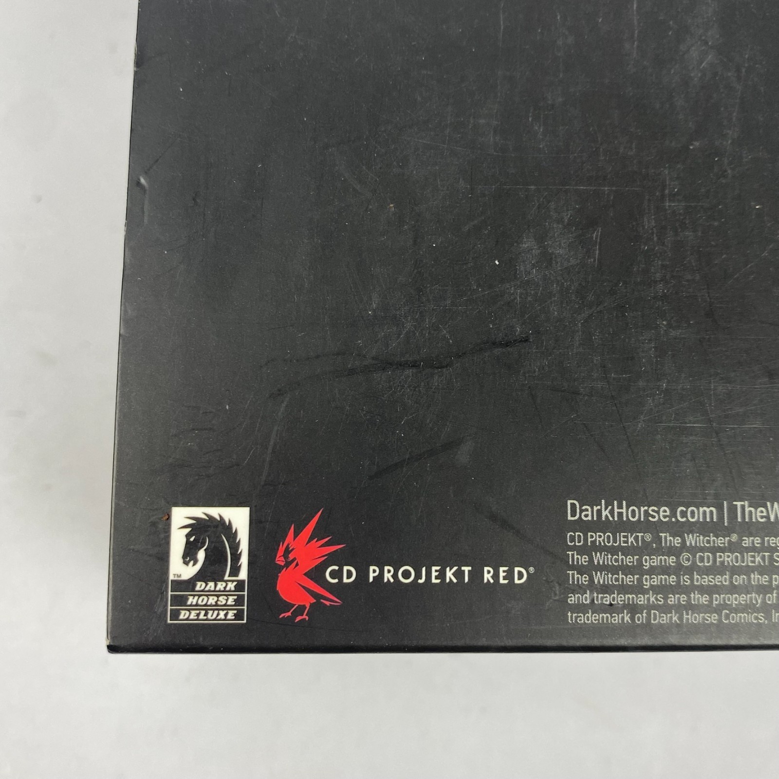 The Witcher 3 Wild Hunt Wolf Medallion Metal Paperweight Dark Horse Deluxe w Box
