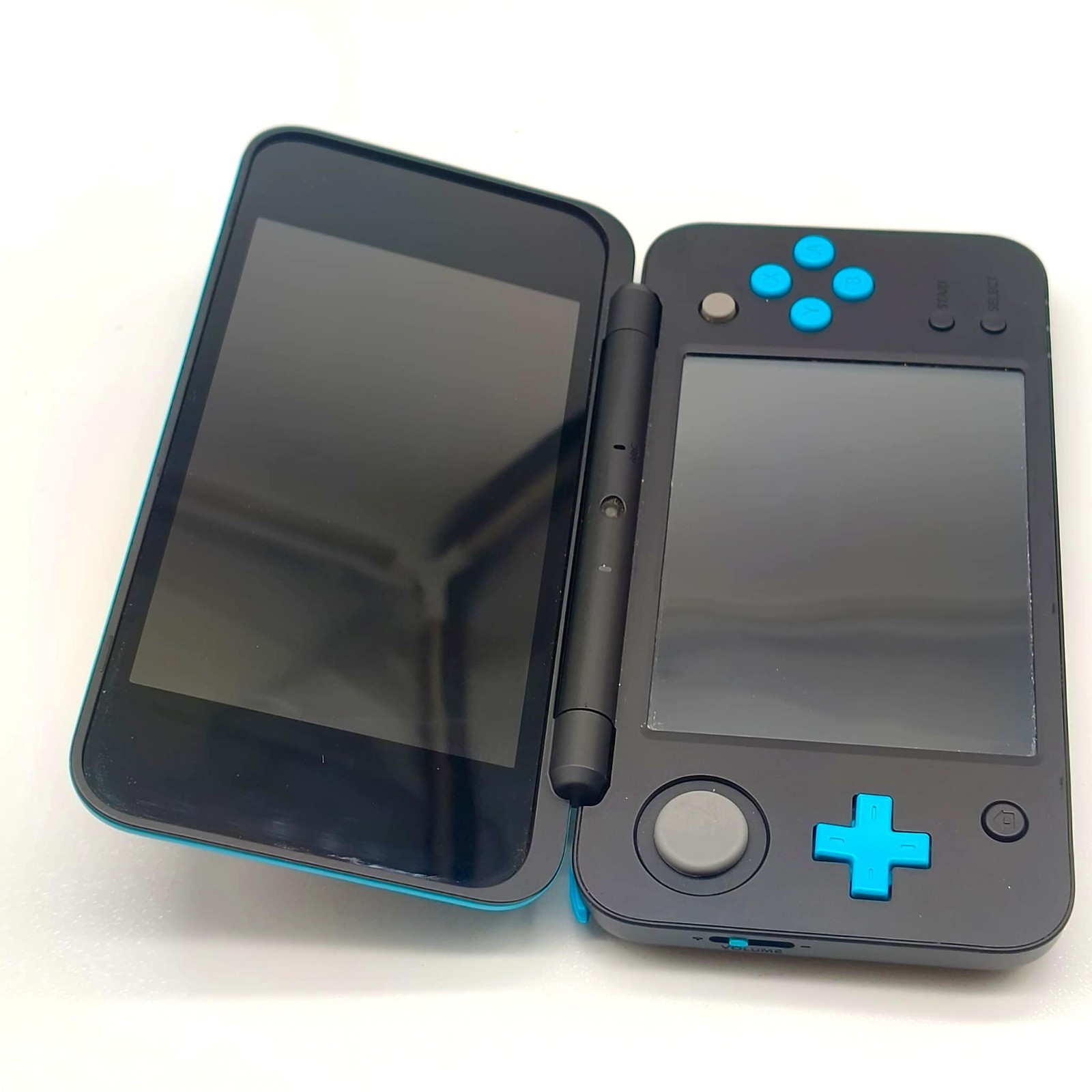 NEW NINTENDO 2DS XL BLUE / BLACK + 4GB + ACCESSORIES – UNLOCKED – TESTED