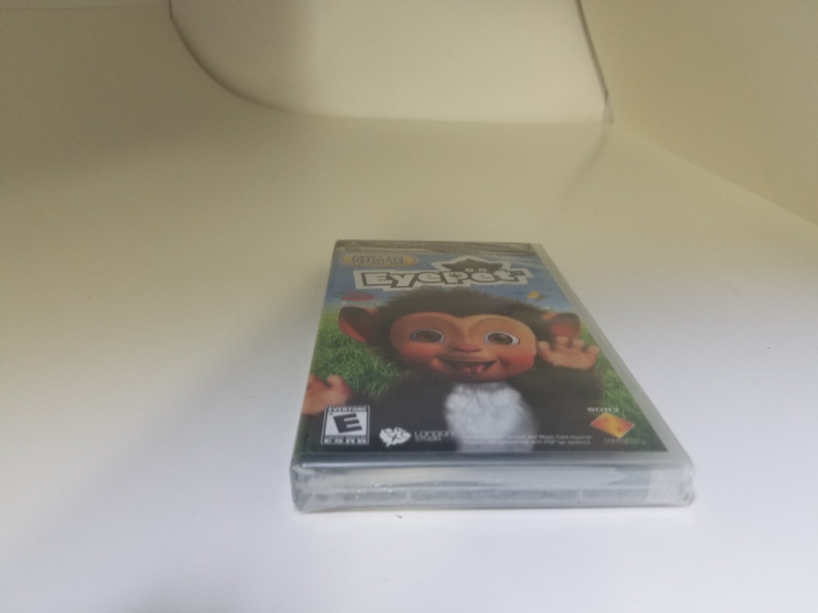 NEW Sealed Virtual Eye Pet game for Sony PSP (Camera required but not included )