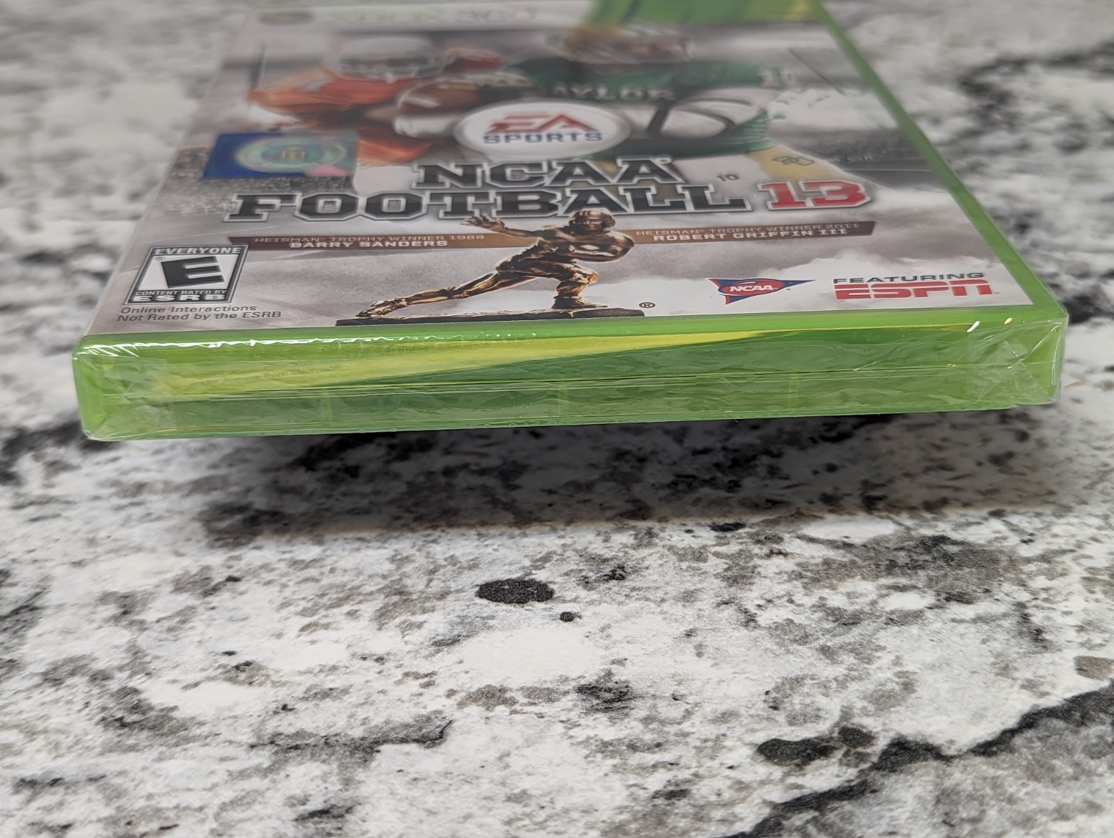NCAA Football 13 (Microsoft Xbox 360, 2012) Brand New Sealed