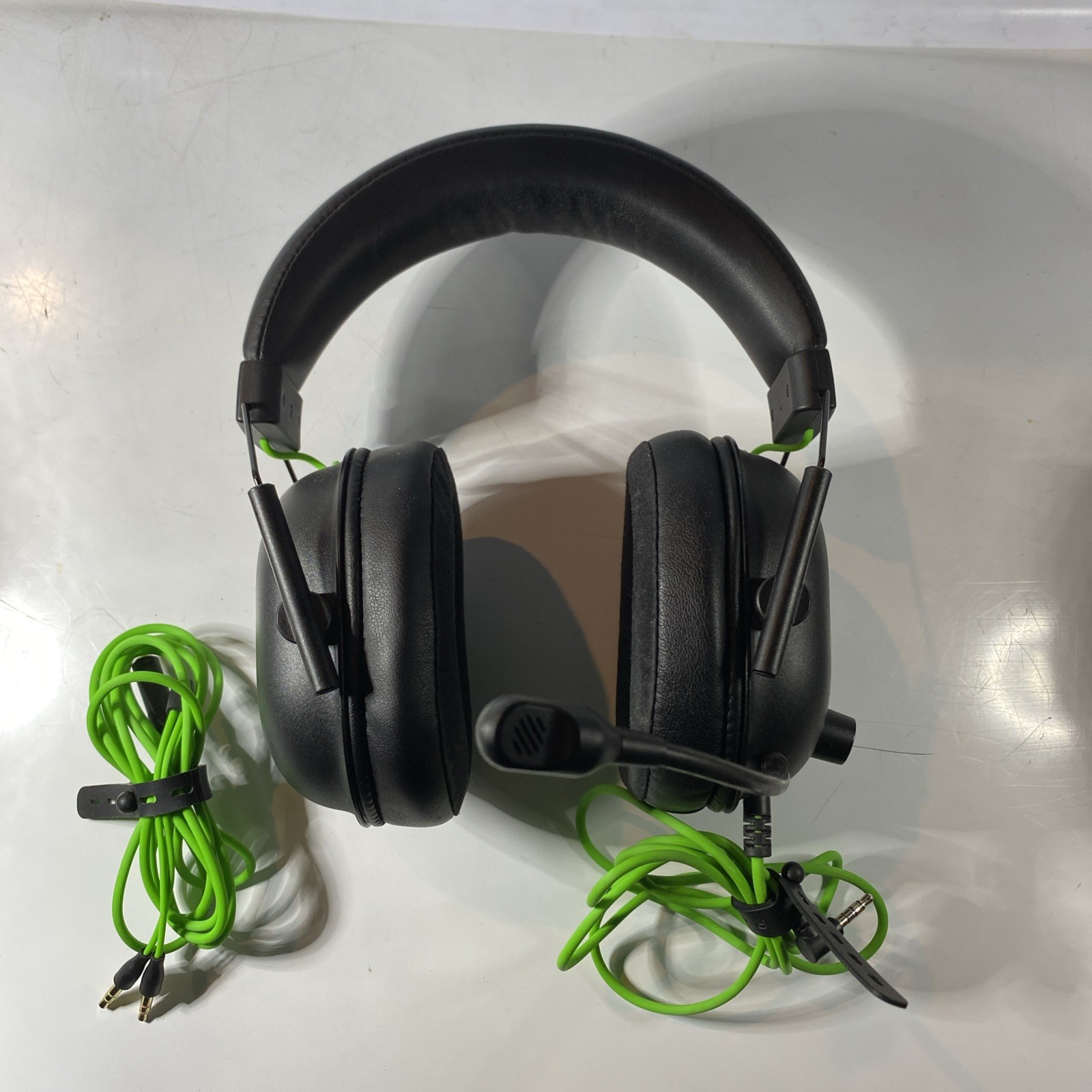 Razer BlackShark V2 X Wired Gaming Headset in Black Cable Included