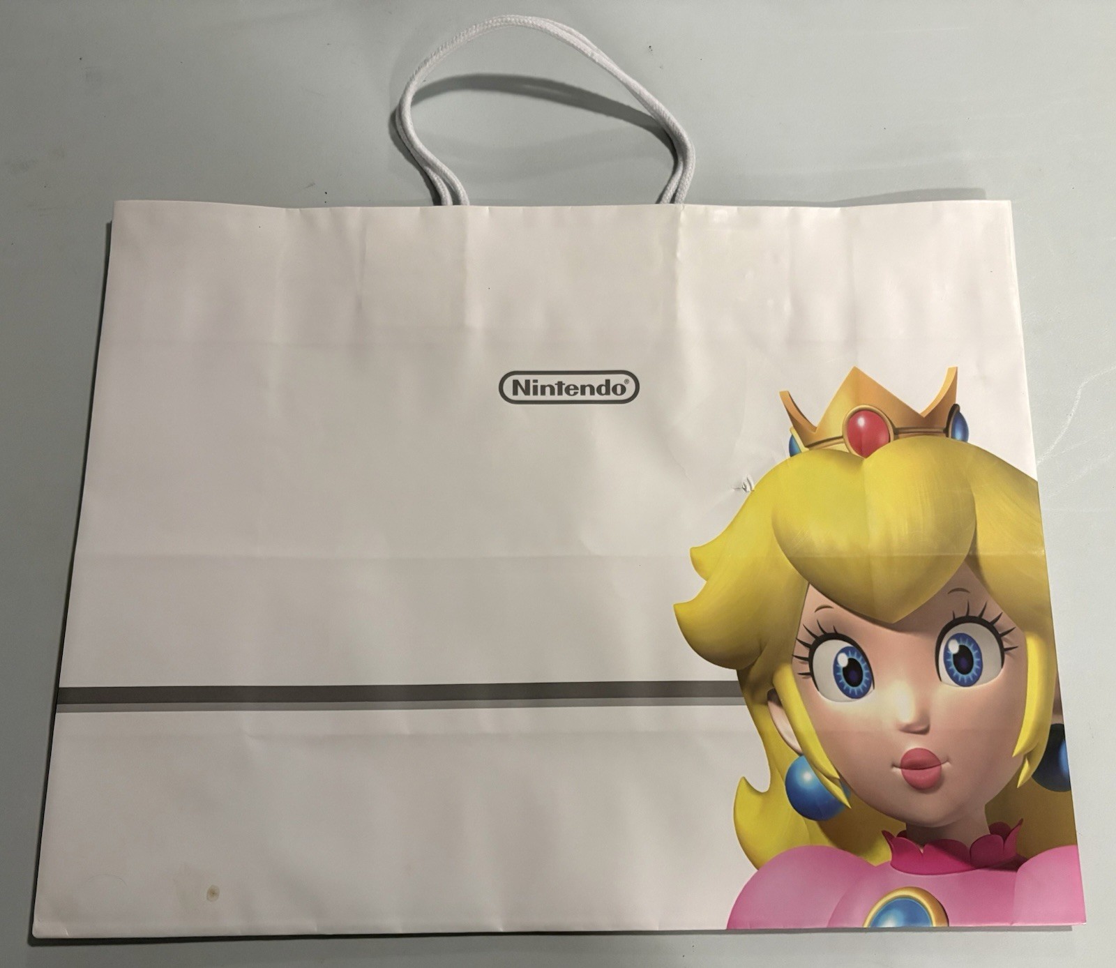 Nintendo Super Mario Bros + DK Yoshi Peach Promotional Gift Bag Lot unused 2009