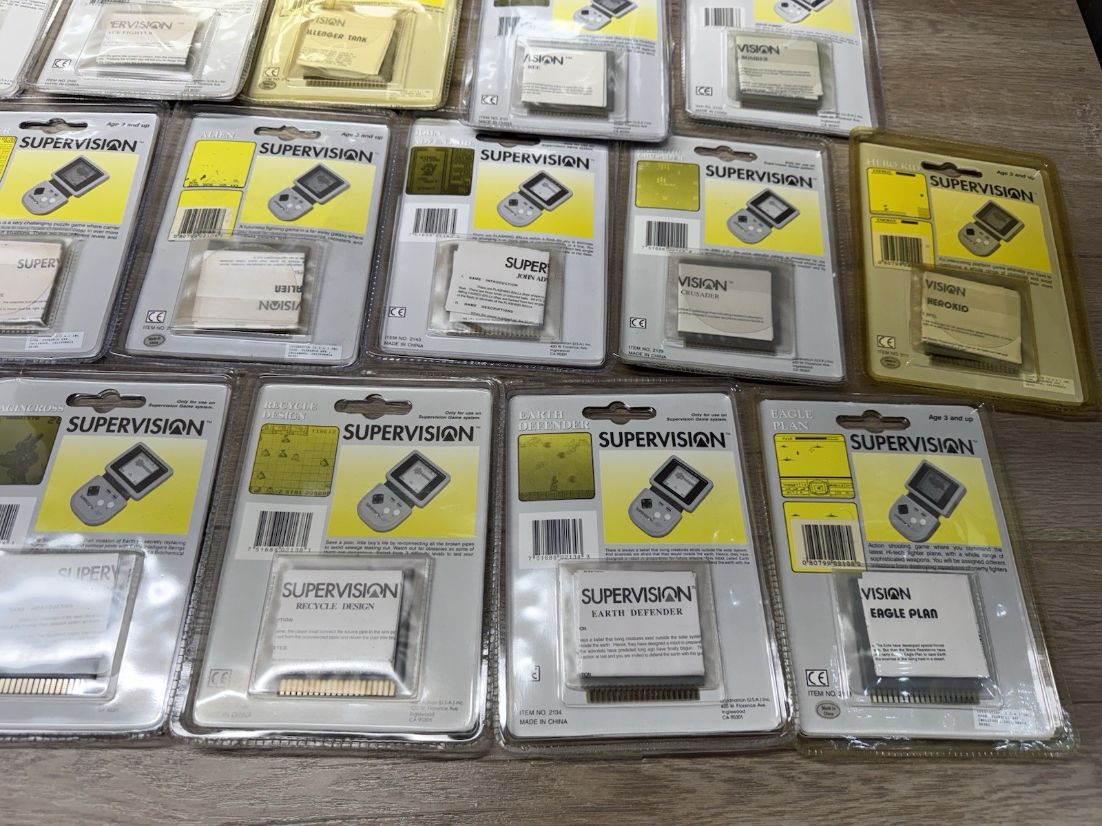 Rare Vintage Watara Supervision Handheld Console New Sealed Games Lot Of 25 NIB