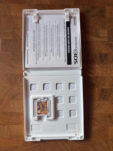 Pokemon Ultra Sun – Nintendo 3DS used