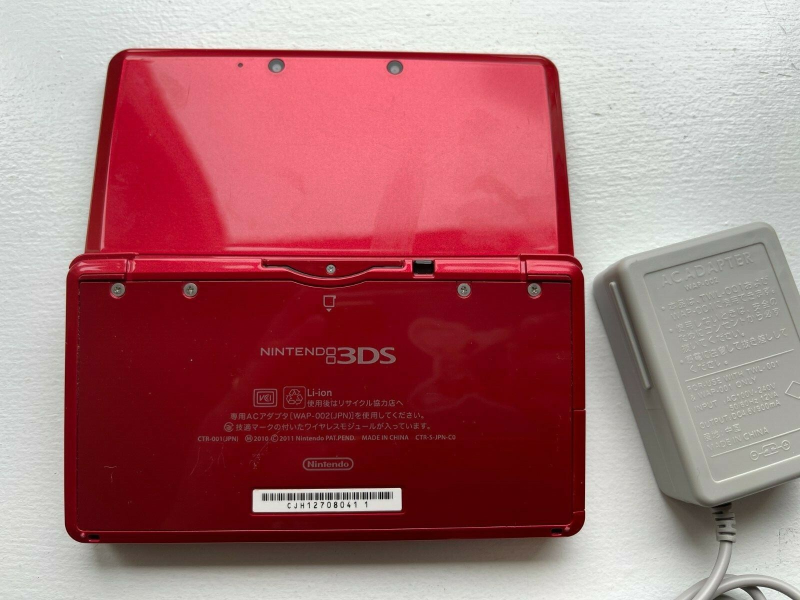 Region Free Nintendo 3DS Authentic + Charger – Metallic Red – Good condition