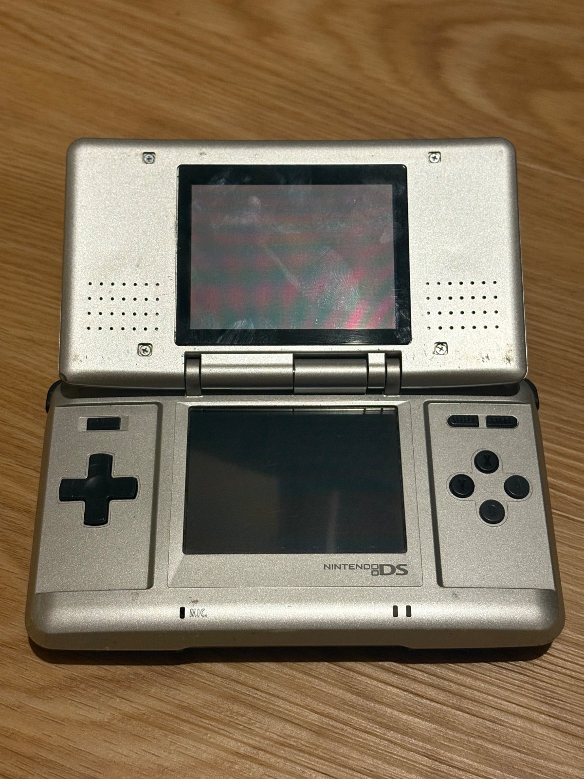 Nintendo DS Silver Handheld System – Great Condition! – TESTED AND WORKING! (5D)