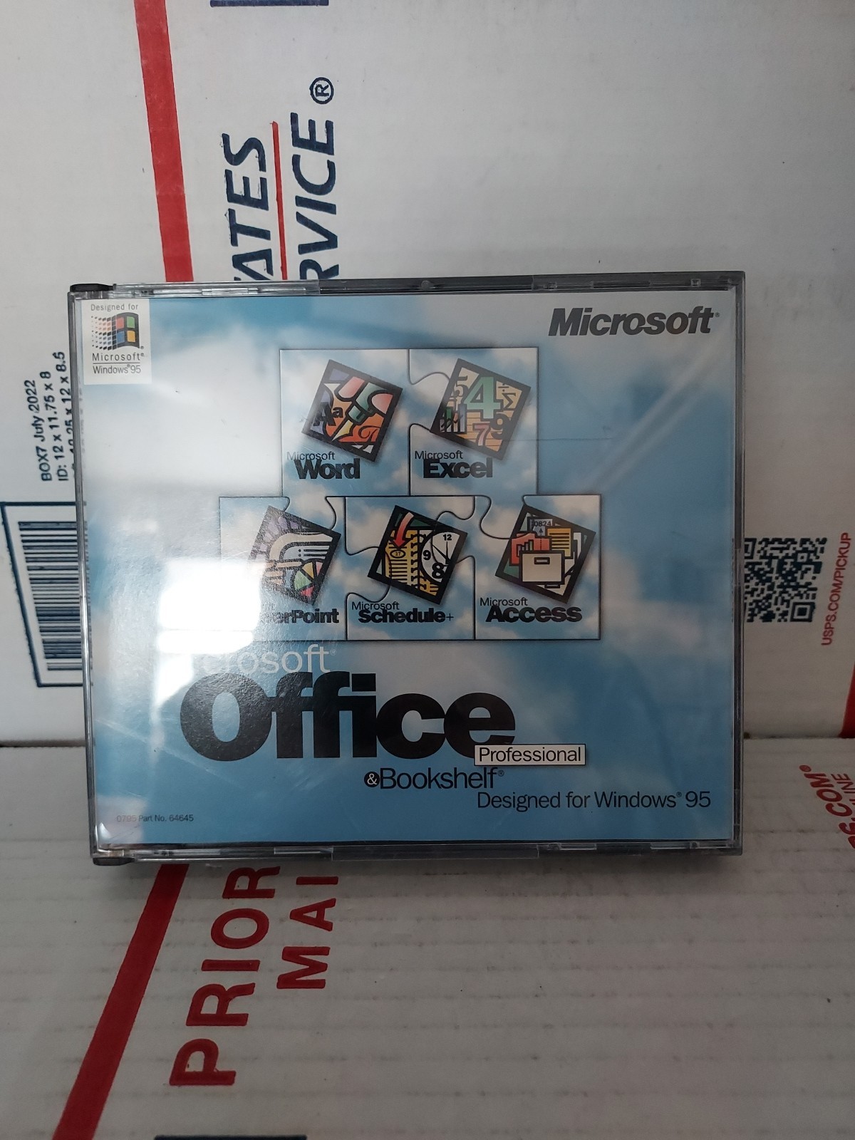 Microsoft office professional Windows 95 Good Used No Keycodes ~ #162f