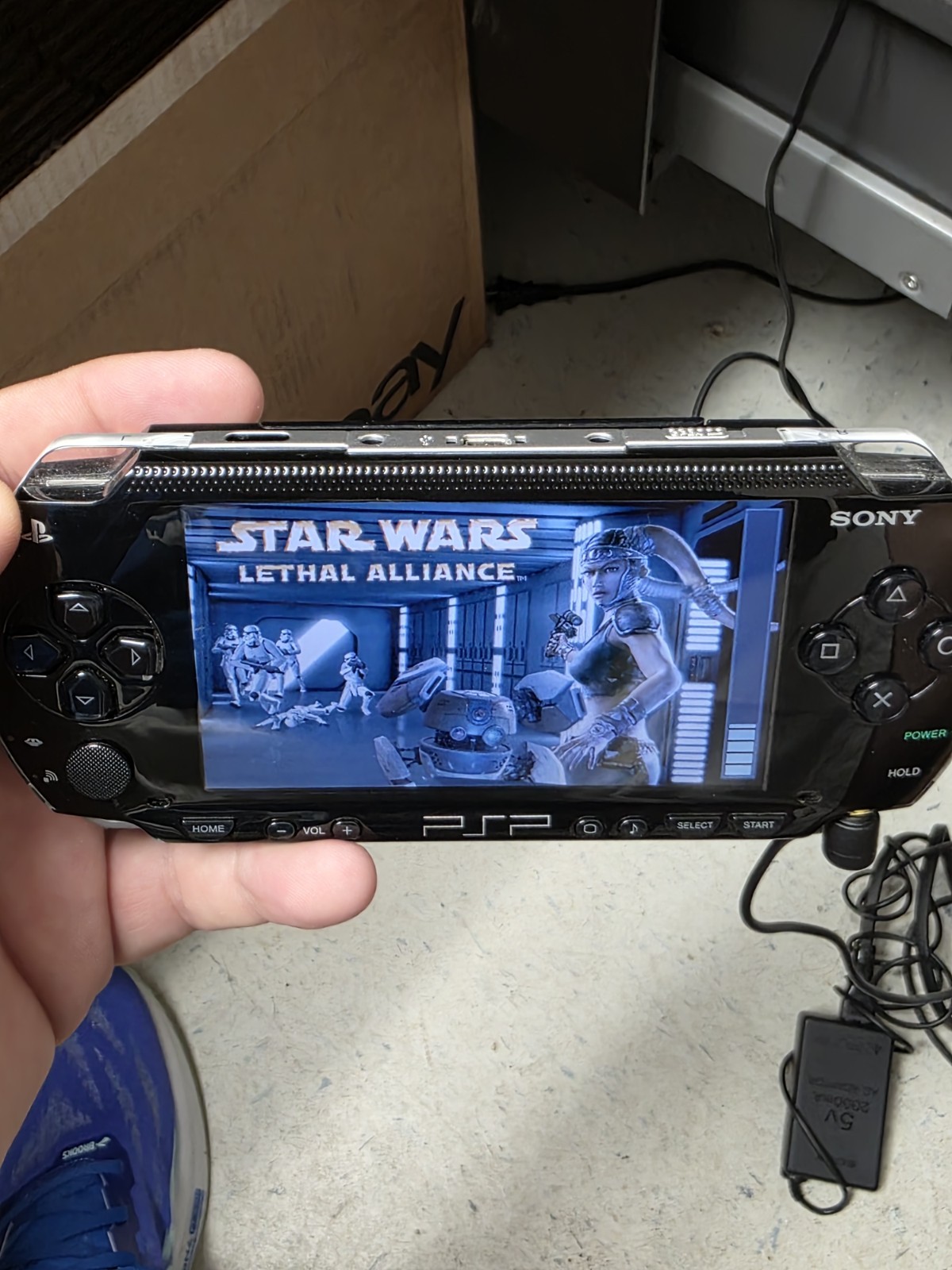 Sony PlayStation PSP 1001- Black W/Star Wars Lethal Alliance & Charger Tested