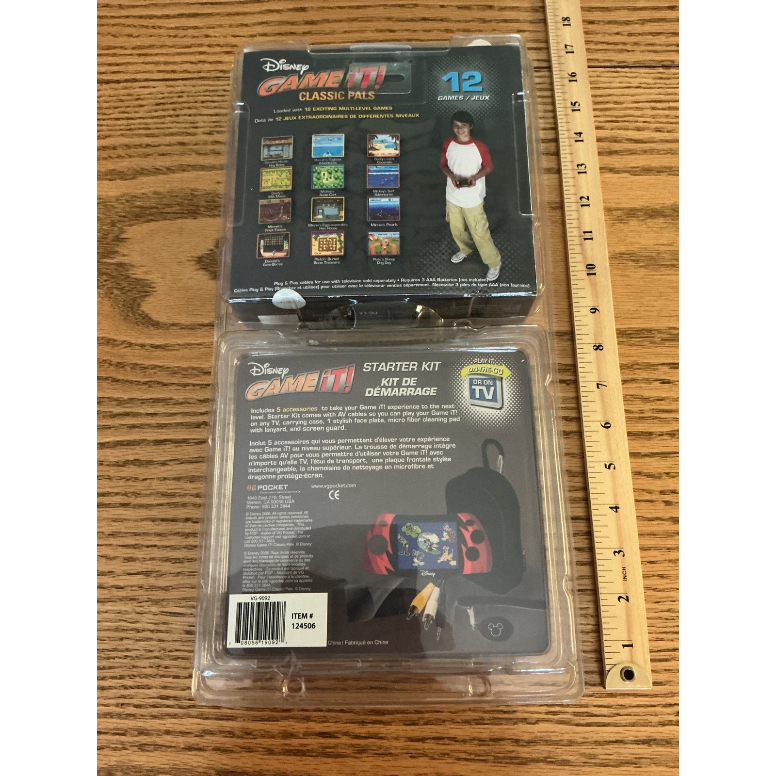 Disney Game It Classic Pals Handheld Game Starter Kit 12 Games Red VG-9092 New