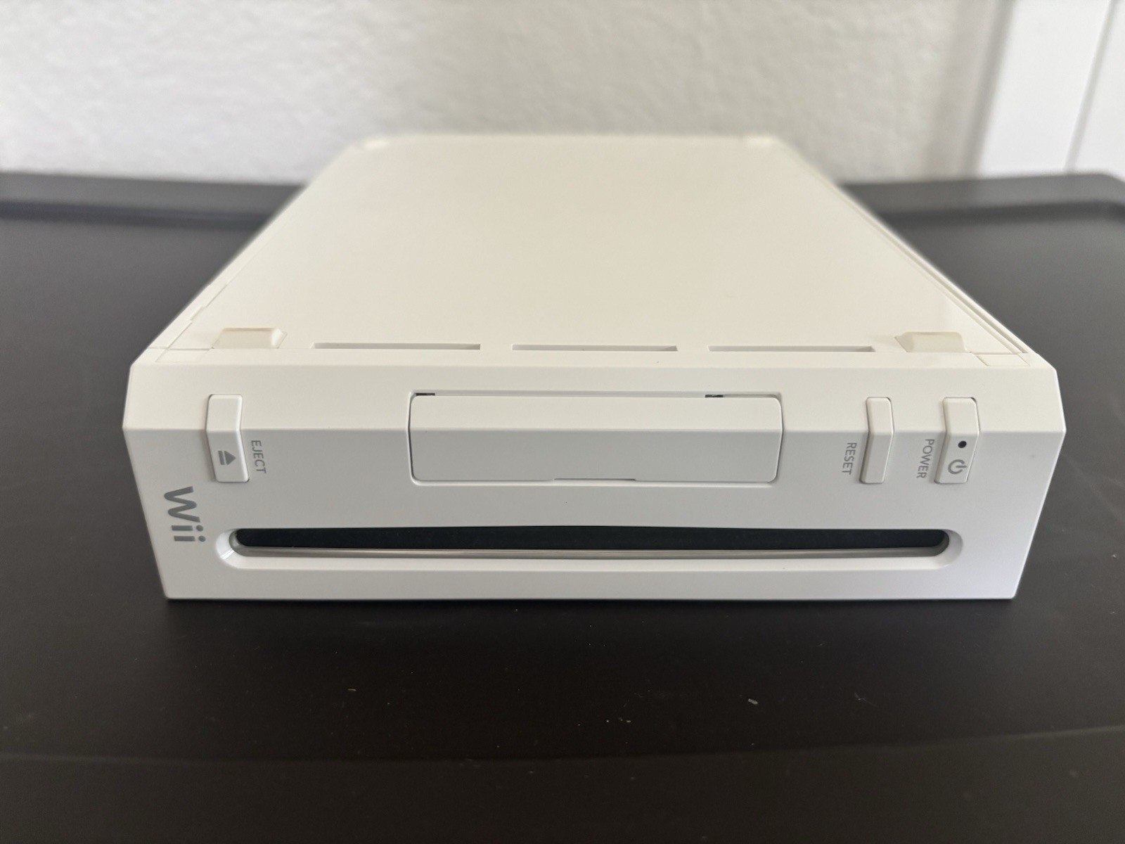 Nintendo Wii RVL-001 512 MB Home Console White (w/ original cables & manuals)