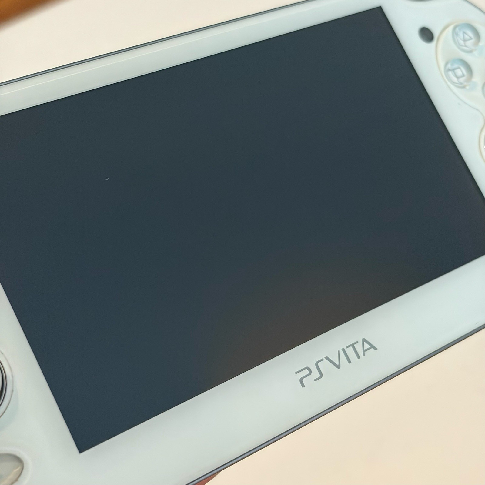 SONY PS Vita PCH-1000 1100 Console OELD White Fast Shipping No joystick drift