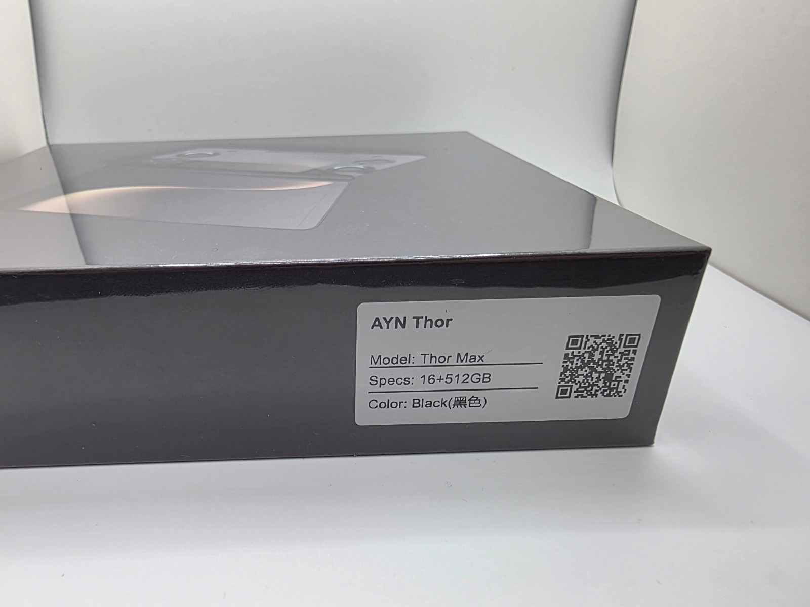 Ayn Thor Max Handheld 16GB/512GB Black (SEALED) (Batch 6)