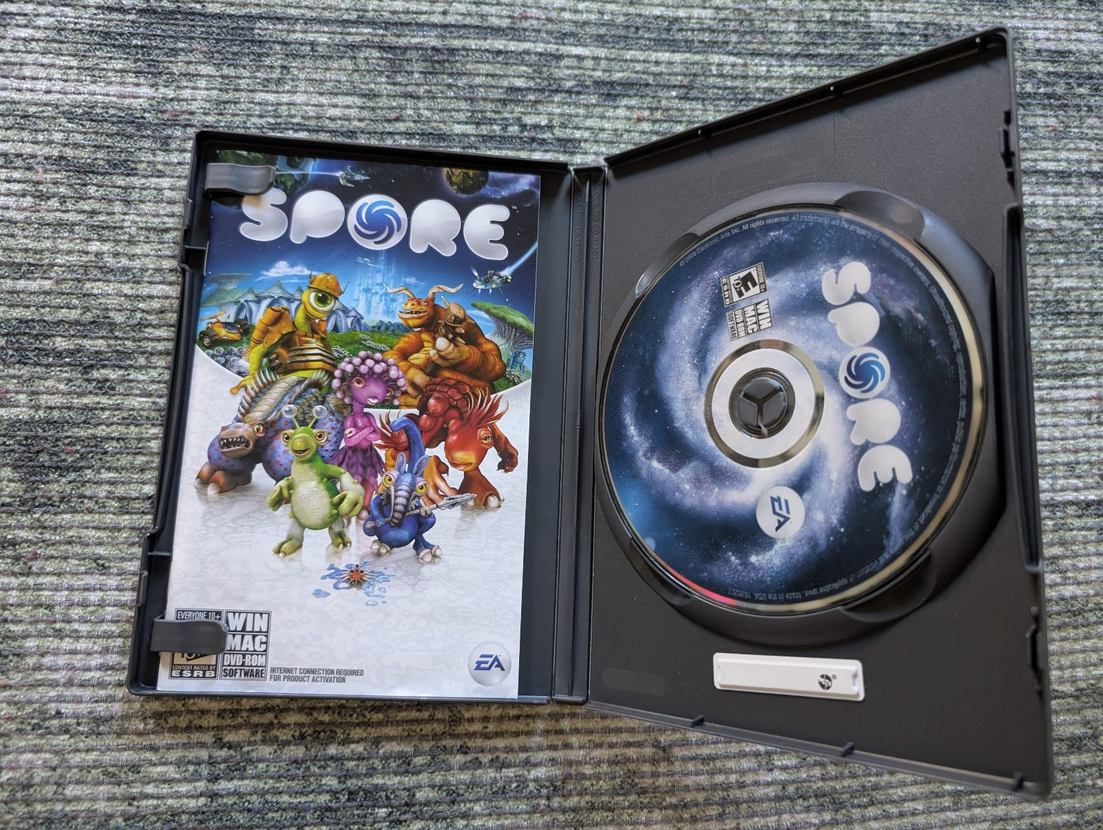 Spore PC DVD Game for Windows & Mac 2008 Complete Edition