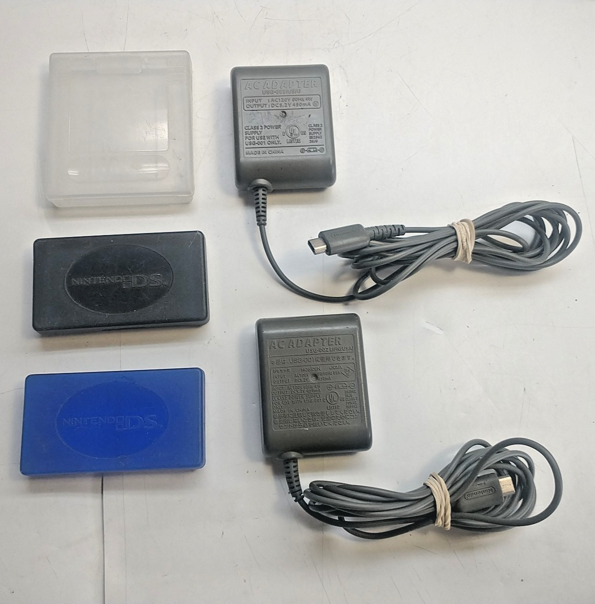 Lot of 2 Nintendo DS usg-002 usg/USA AC Adapter plus games cases