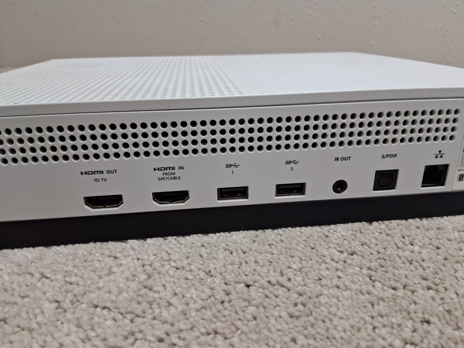 Microsoft Xbox One S White Model 1681 Powers On But HDMI Port Isn’t Working