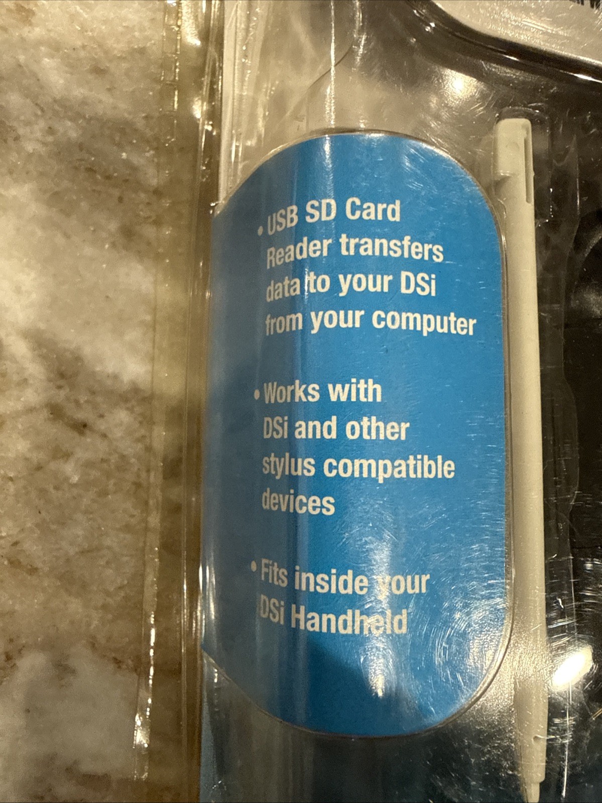 NEW dreamGEAR Nintendo DSi 4 in 1 Bundle USB Card Reader