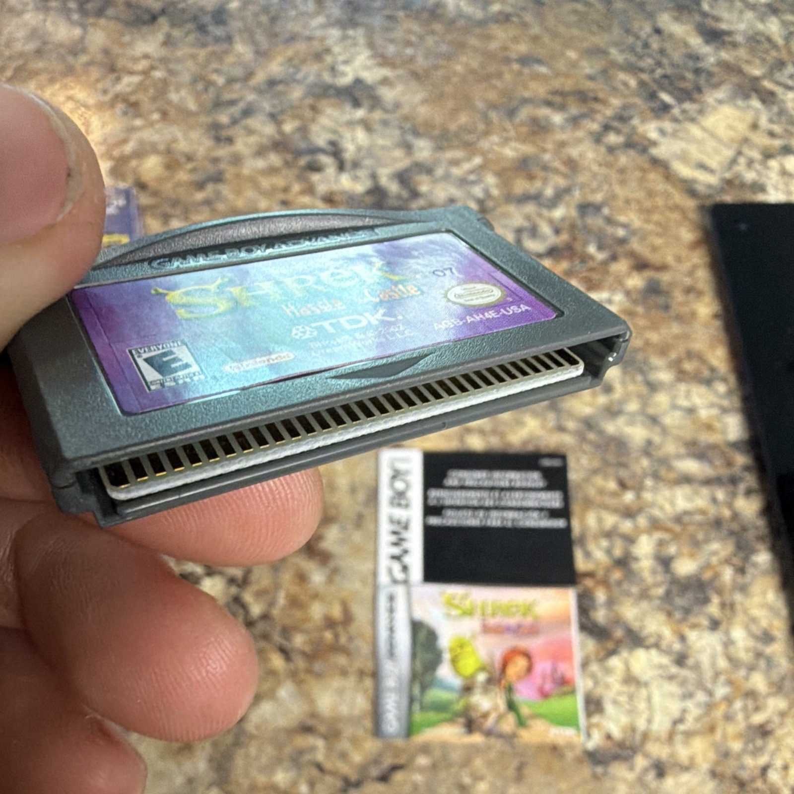 TDK Shrek: Hassle at the Castle (GBA) Manual Included NTSC-U/C E 2002