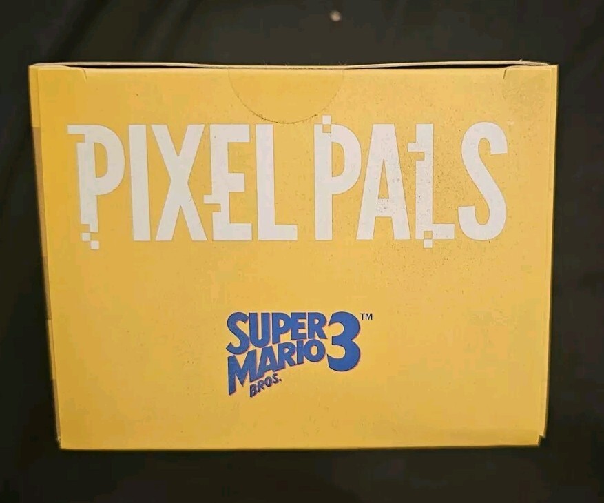 Pixel Pals Nintendo Super Mario 3 Mario 001 Lights Up New Sealed FIRST EDITION