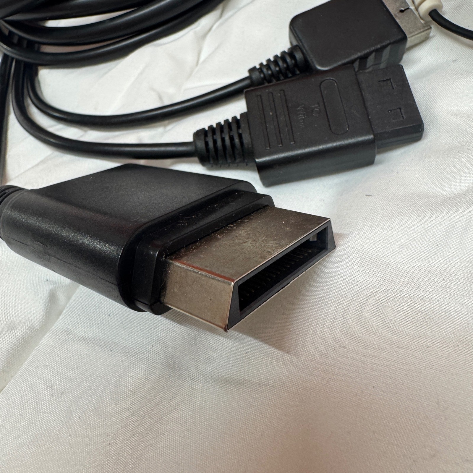 Universal Component AV Cable for Xbox 360 PS2 PS3 Wii HDTV High Def 3-in-1 Black