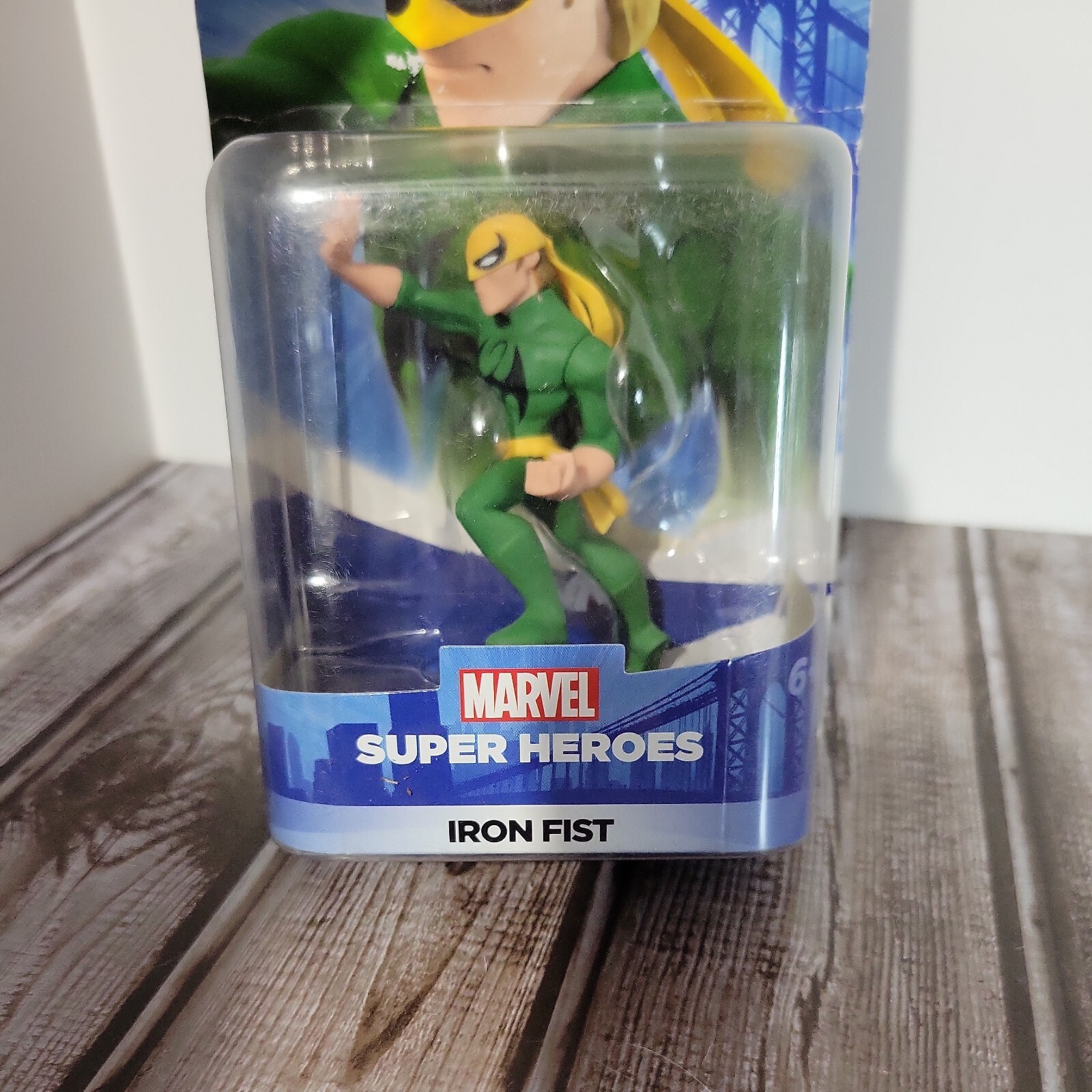 Disney Infinity 2.0 Marvel Super Heroes Iron Fist Character Figure Collectible