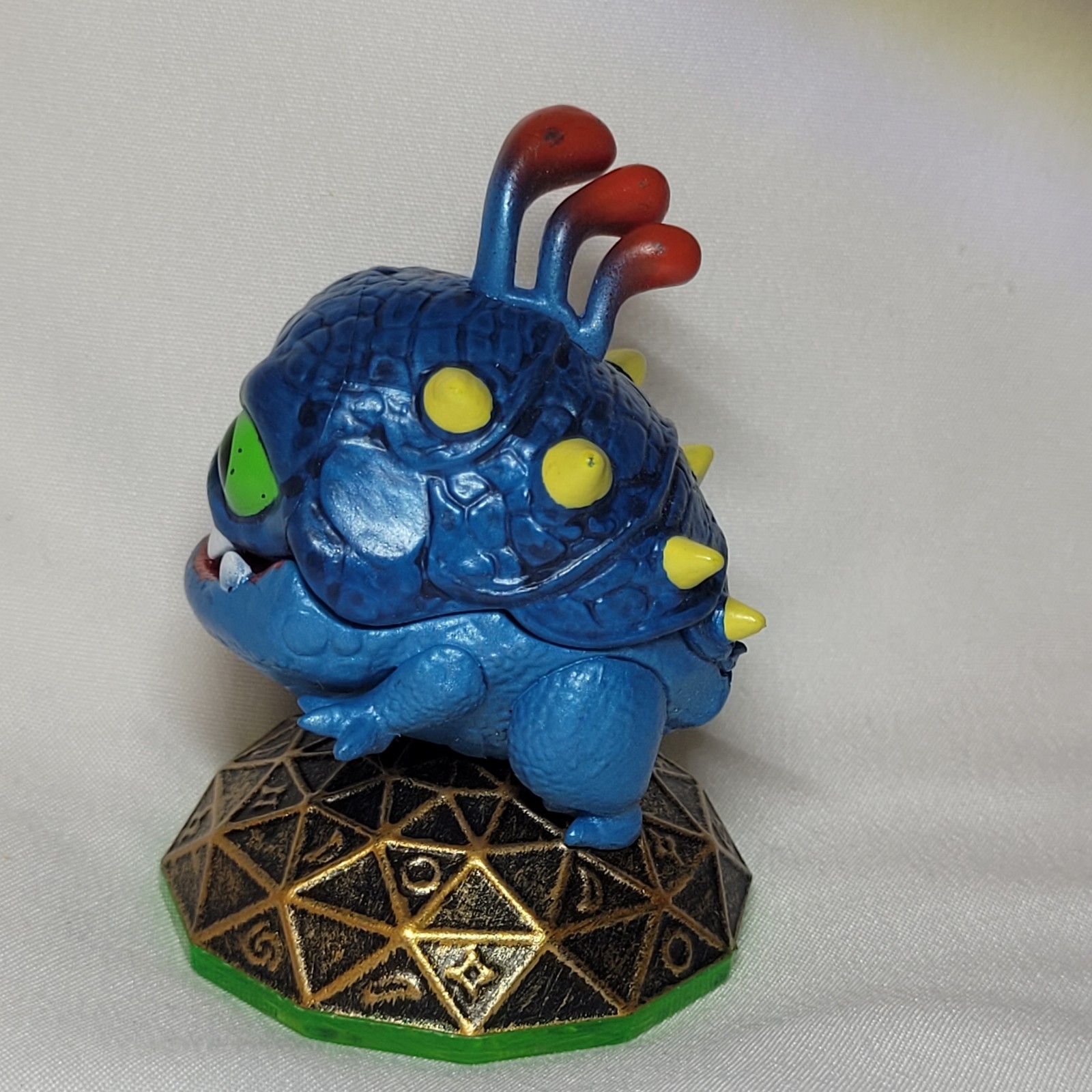Skylanders Spyro’s Adventure WRECKING BALL Figure-Trading Card-Stickers-Web Code