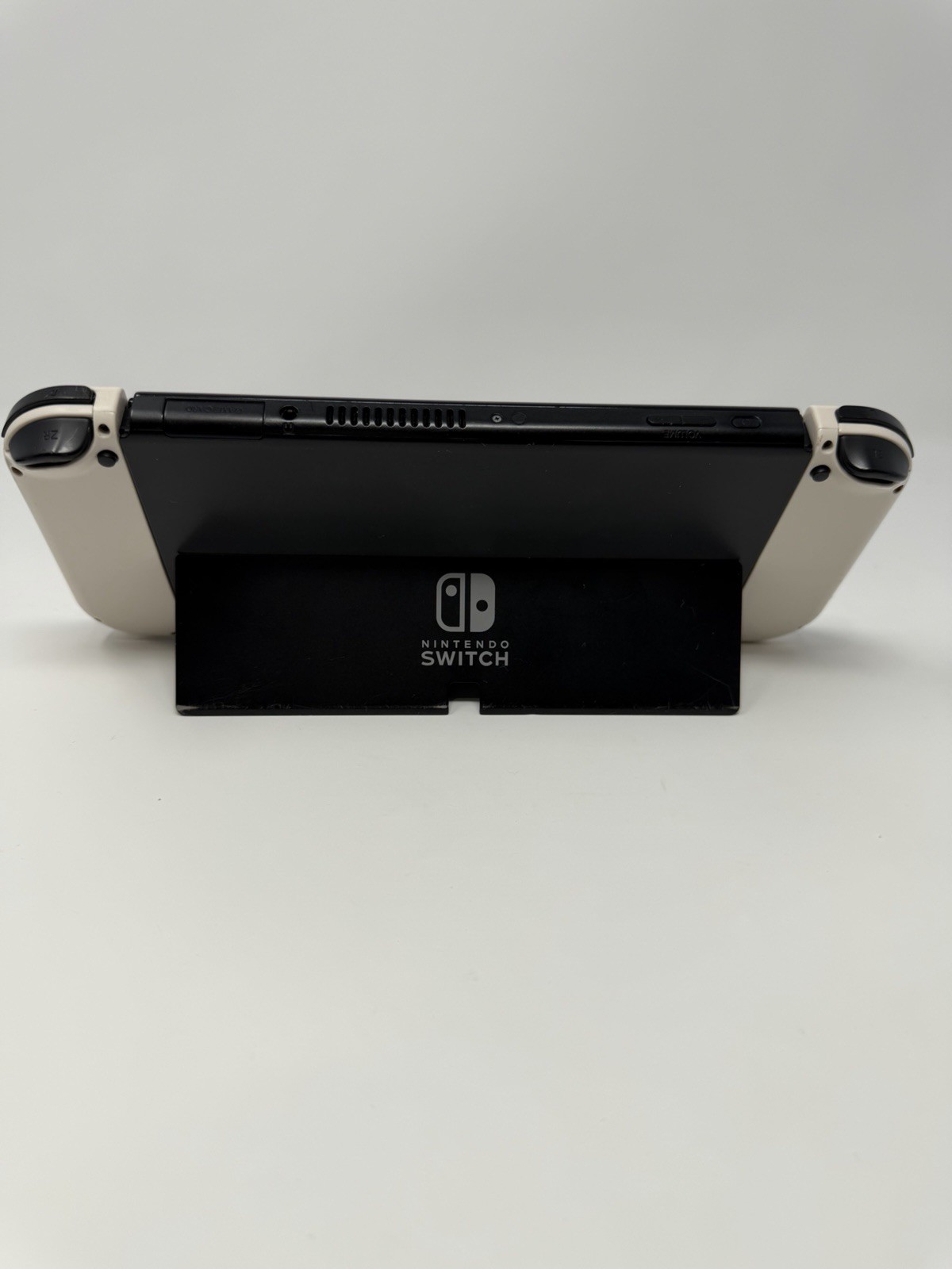 Nintendo Switch OLED Console – BUNDLE + 256GB Micro SD & Travel Case + Joy Cons
