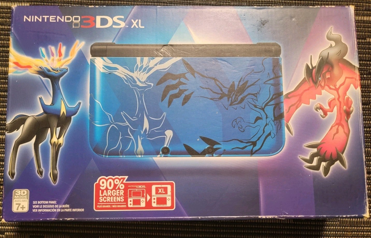 Nintendo 3DS XL Pokemon X/Y Limited Edition Blue/Black Wi-Fi 4GB NTSC-U/C