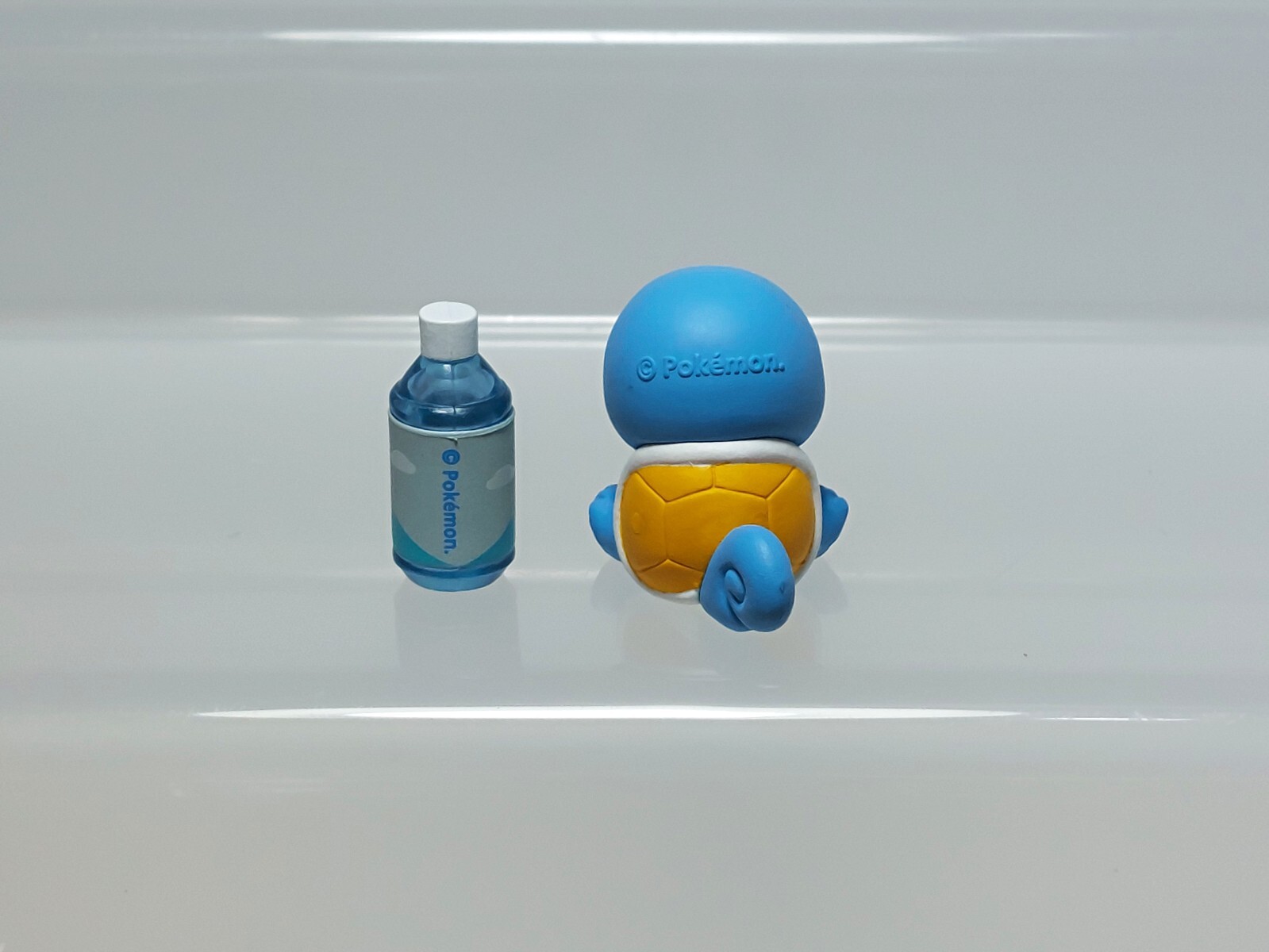 Pokemon Center Japan 2019 Figure Collection Oishii Mizu Squirtle R08 0.8in