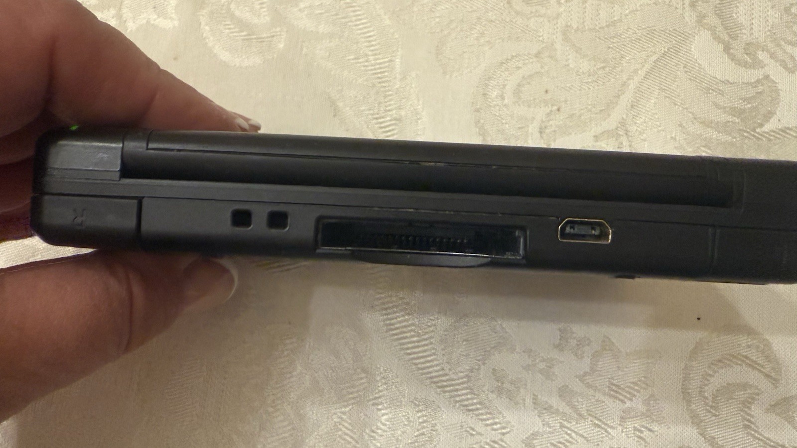Nintendo DS Lite Black Handheld Console Tested Works Great Stylus & Charger EUC