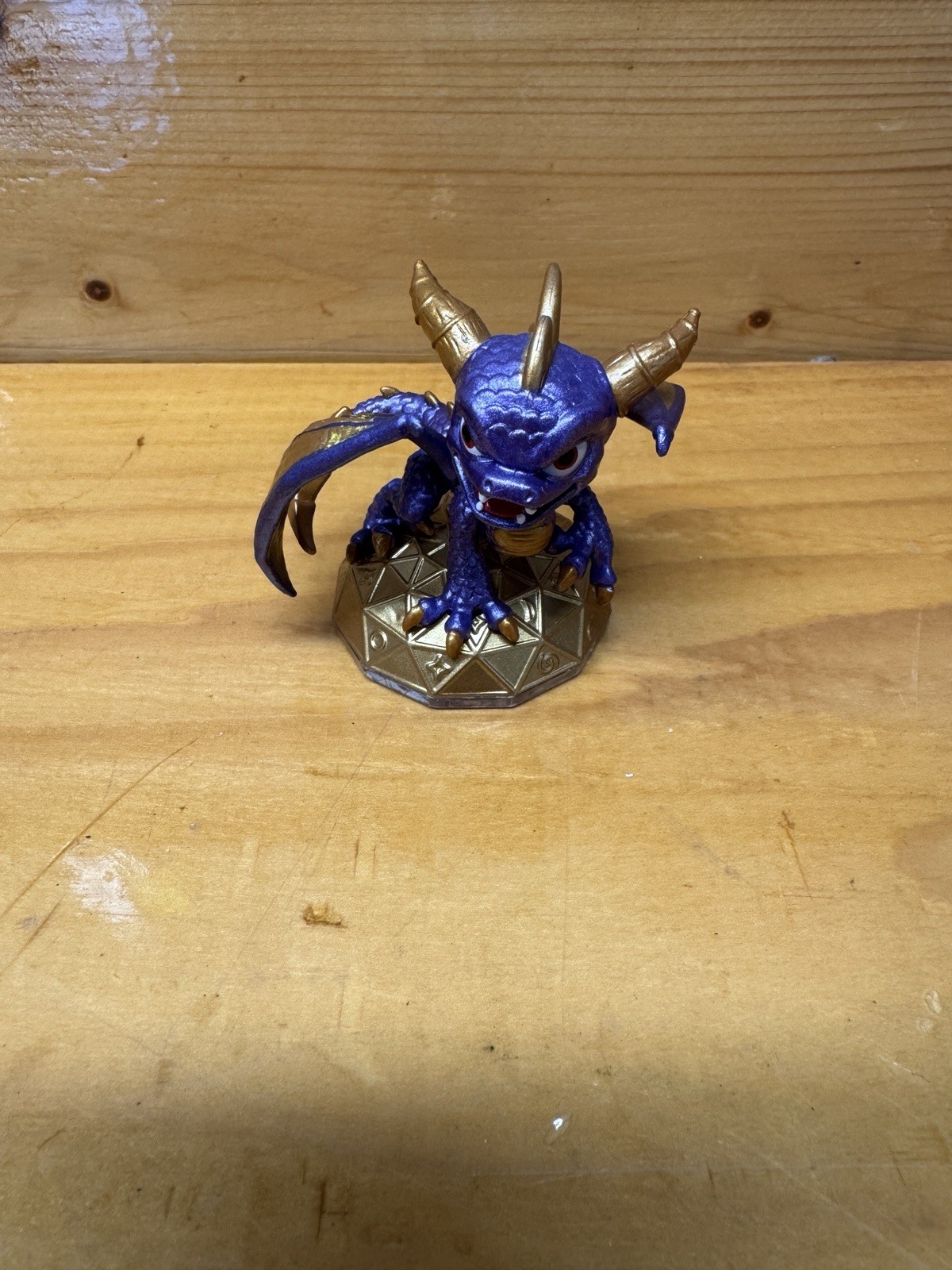 Skylanders Trap Team Eon’s Elite Spyro Figure Cleaned and Tested READ DESC