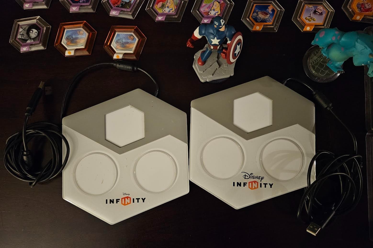 (80) Disney Infinity 1.0 2.0 3.0 Power Disc Lot Marvel Disney Star Wars & More