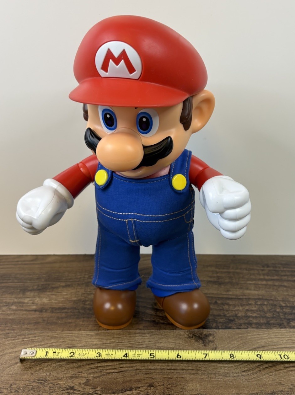 Mario Large 12” Poseable Talking Figure It’s A Me Mario Nintendo Jointed VIDEO