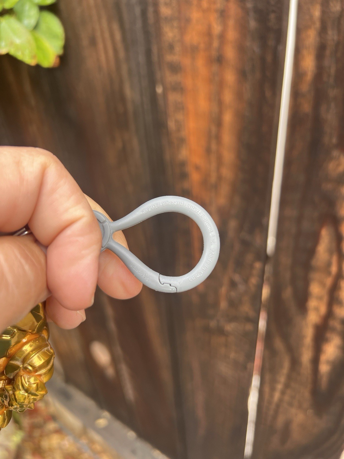 Overwatch Reinhardt Gold Backpack Hanger Keychain Clip