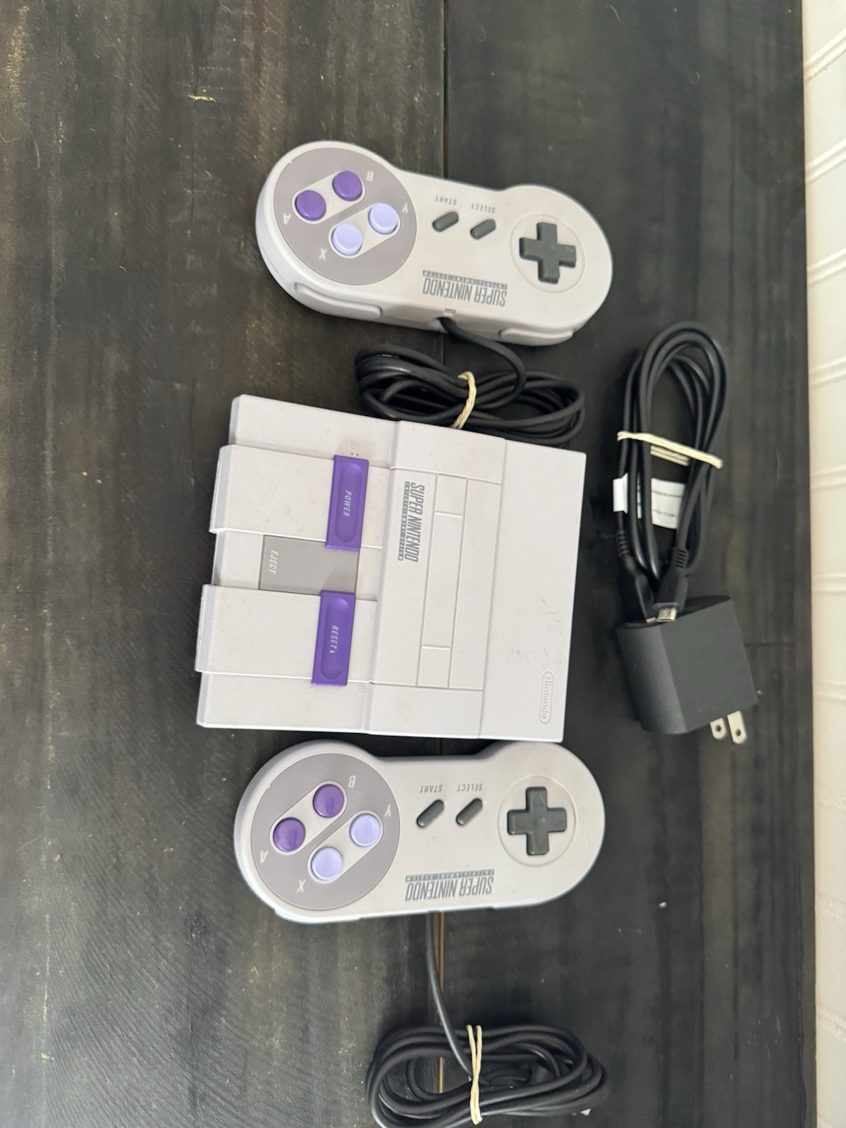 Nintendo Super NES Classic Edition Mini Console CLV-201 w/2 Controllers no box