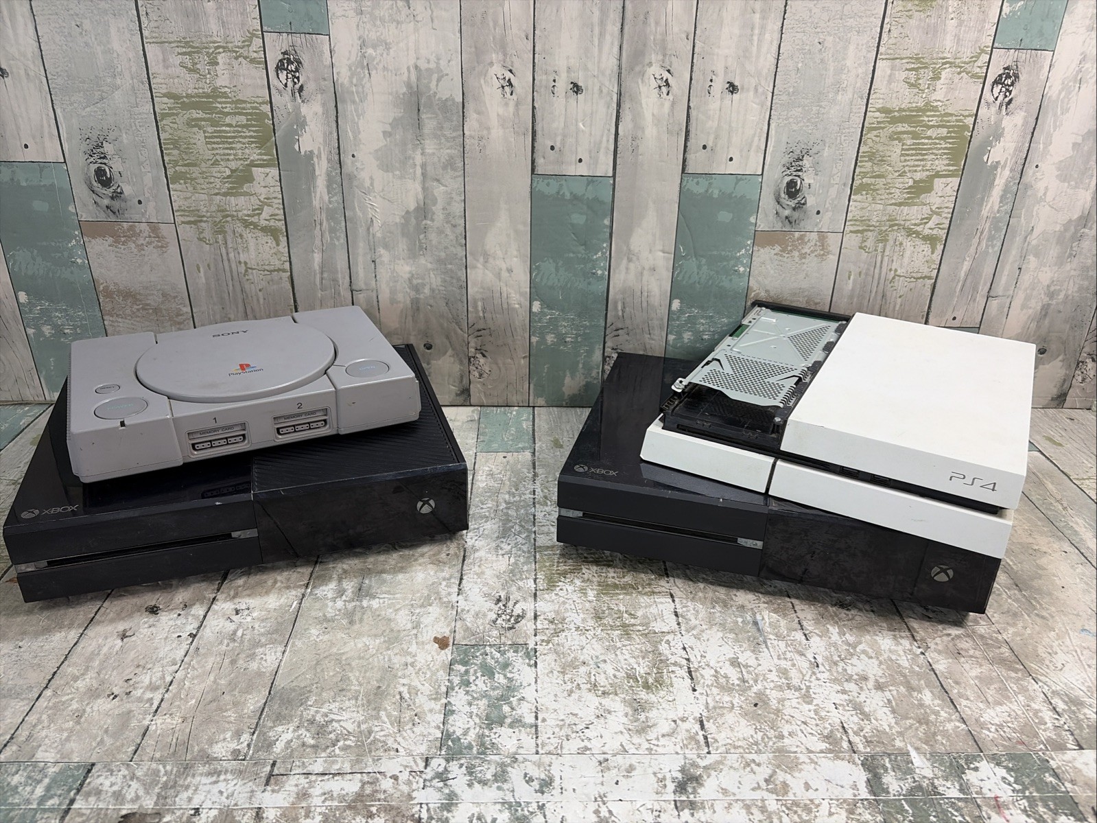 Assorted Video Game Console Lot – PS4 /PS1 /XBOX