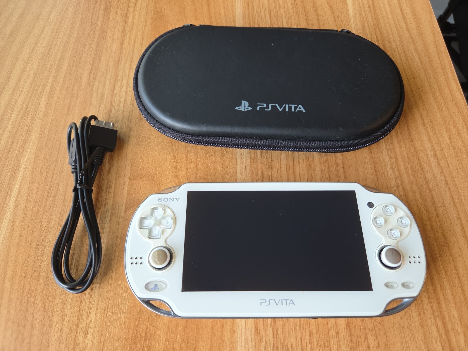 SONY PS Vita PCH-1000 Crystal white W/ Charger