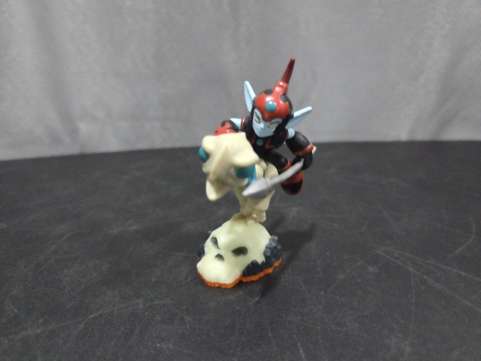 SKYLANDERS GIANTS Fright Rider Figure: ACTIVISION: 2012 Character