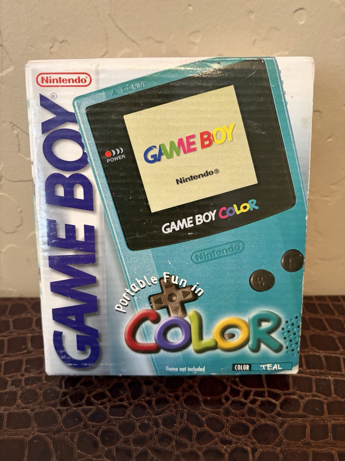 New In Box – Nintendo Game Boy Color Handheld Game Console – Teal