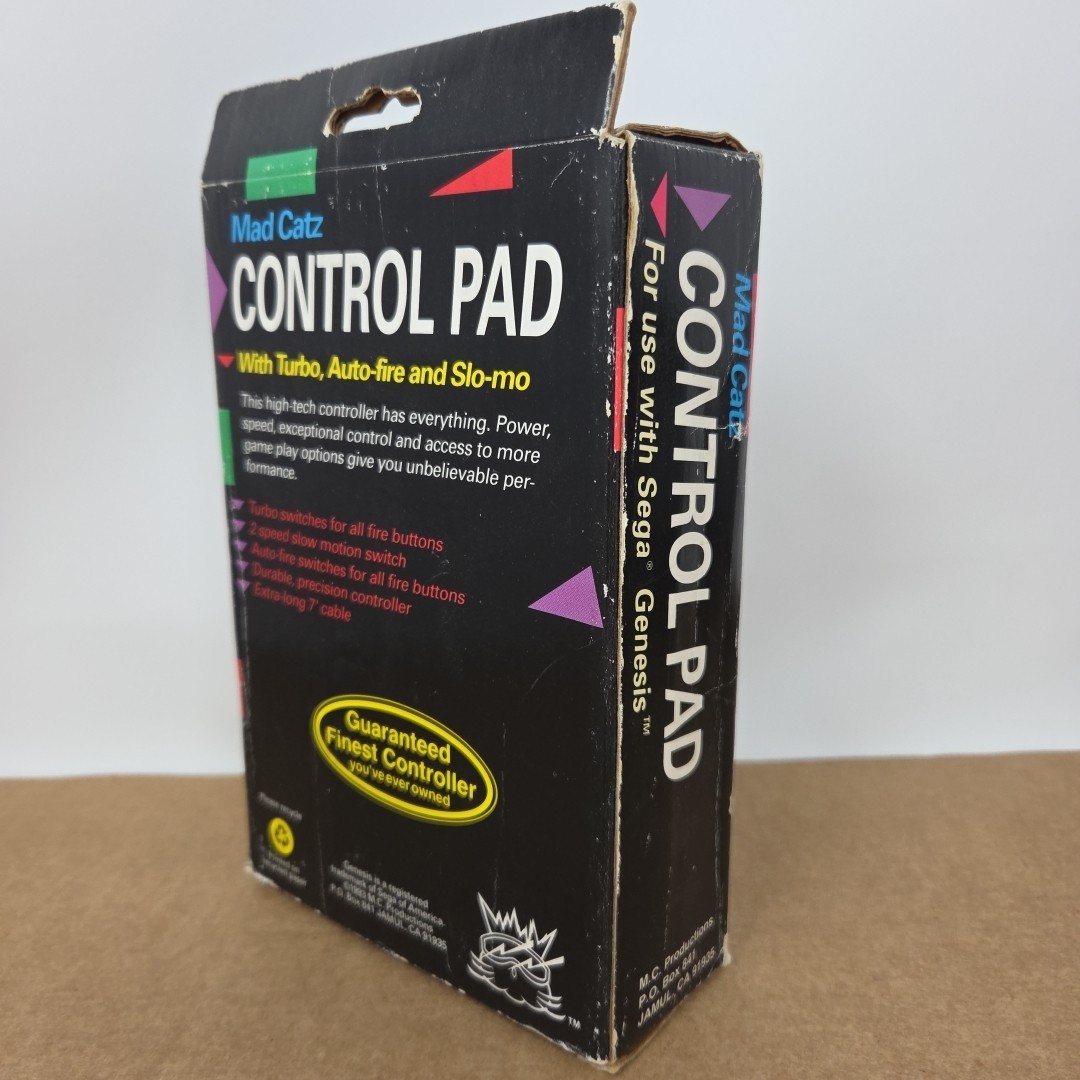 6 Button Mad Catz Control Controller Pad For Genesis & Sega CD Consoles/Games