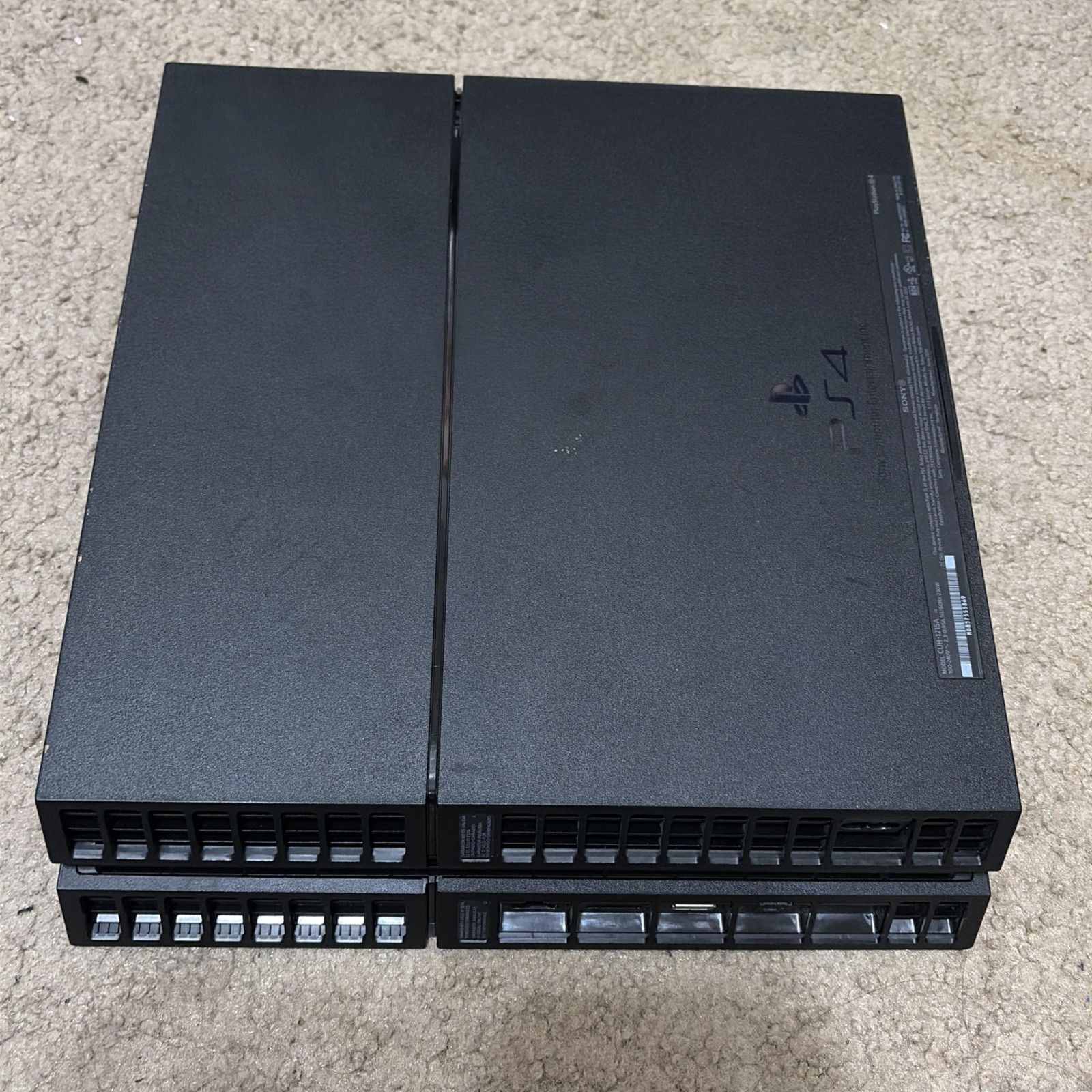 Sony PlayStation 4 500GB Black Console PS4 CUH-1215A w/ Controller 2 Games