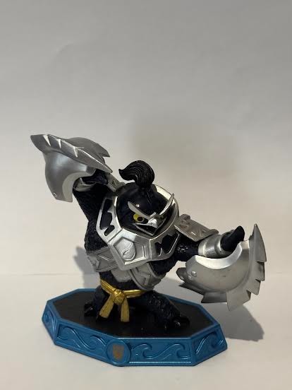 A large batch of skylanders Check The Description For More Info