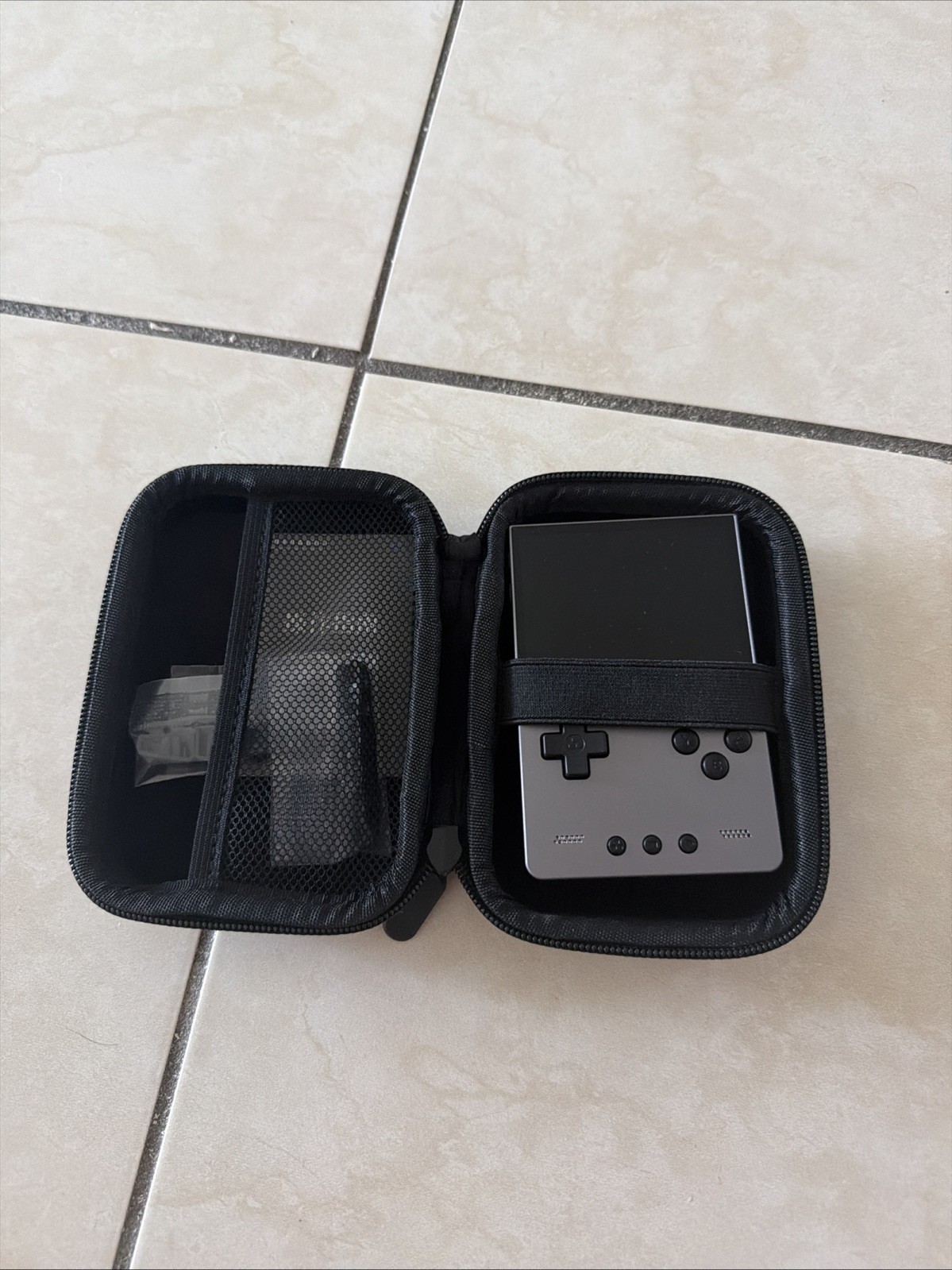Trimui Brick Hammer 128gb Console & Carry Case Excellent Condition